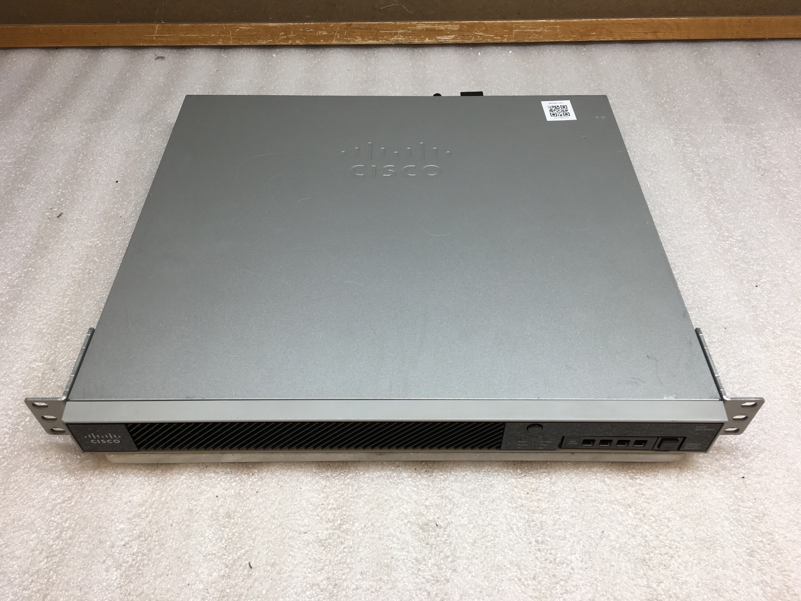 Cisco ASA5515-X 6-Port Adaptive Security Firewall Network Appliance