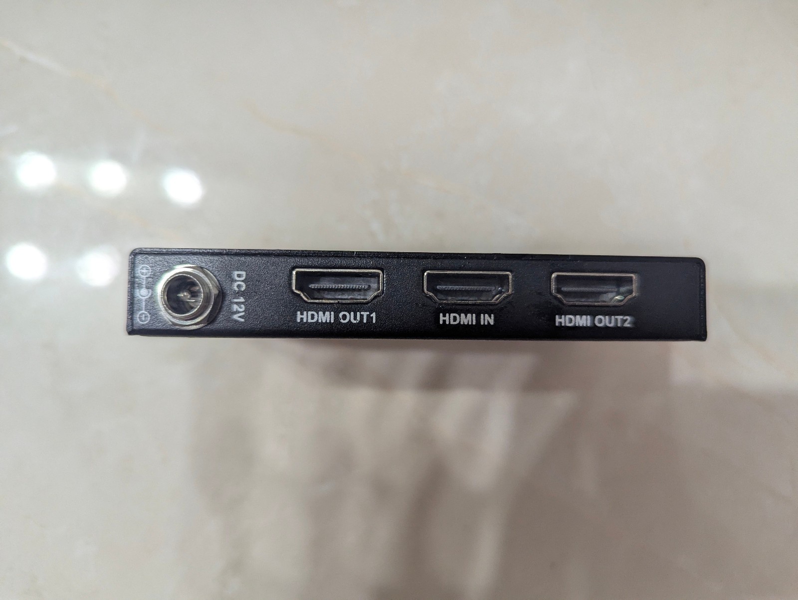 W Box Technologies 4K HDMI 1×2 Splitter 0E-HDMISP1X2