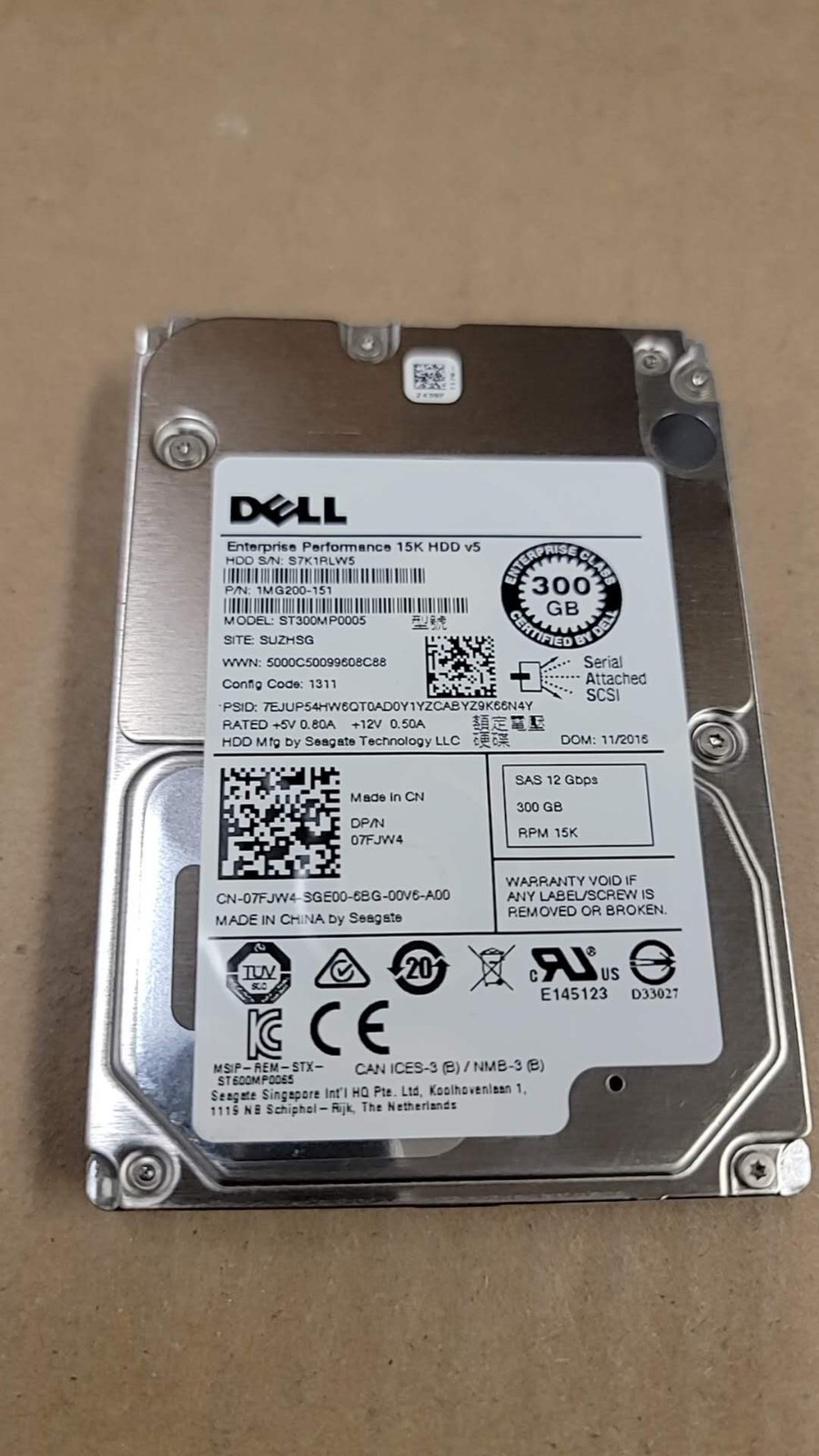 Dell 7FJW4 07FJW4 ST300MP0005 300GB 12G 15K 2.5'' SAS Hard Drive