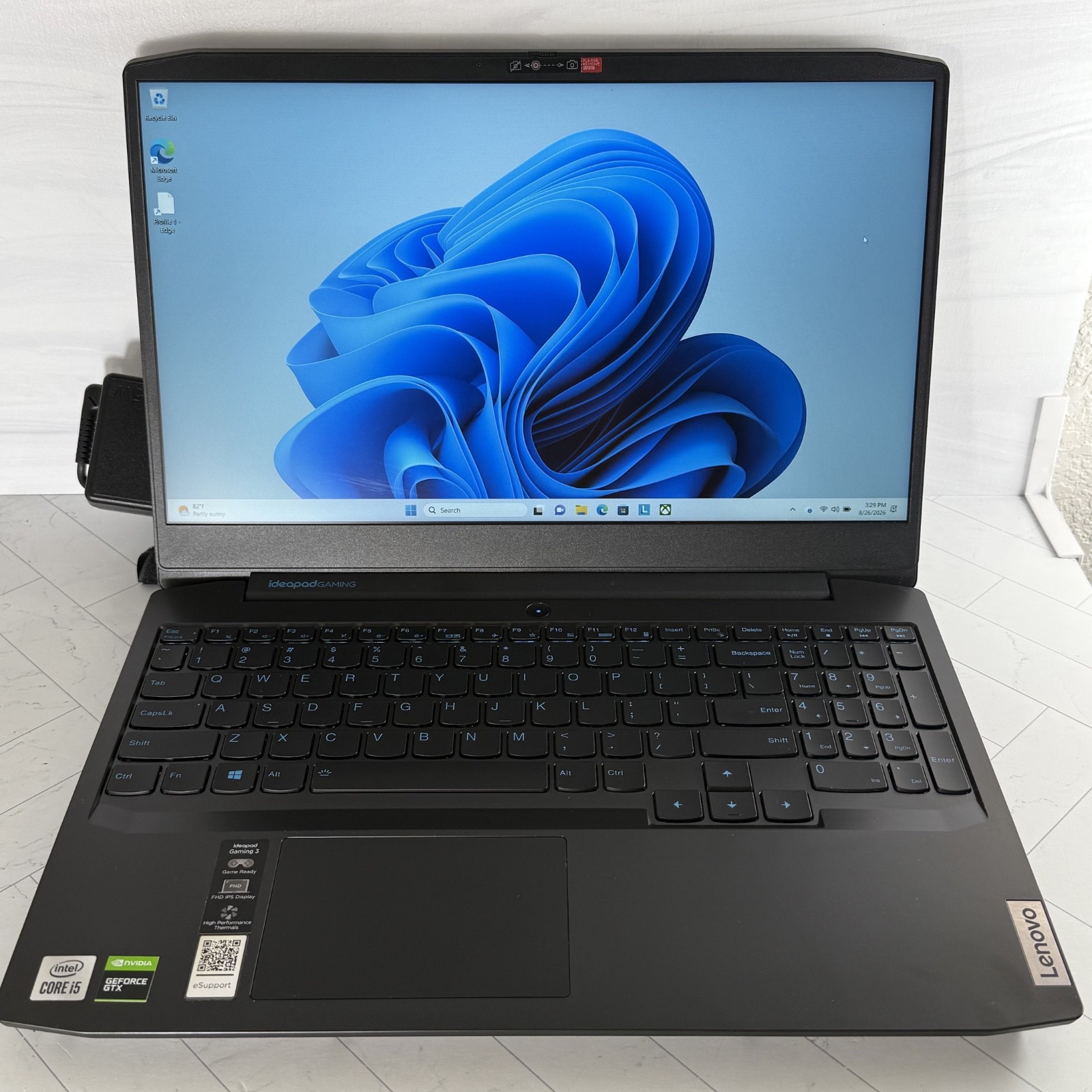 Lenovo IdeaPad Gaming 3 15IMH05 8GB 2.5 GB i5-10300H 256GB Laptop #H523