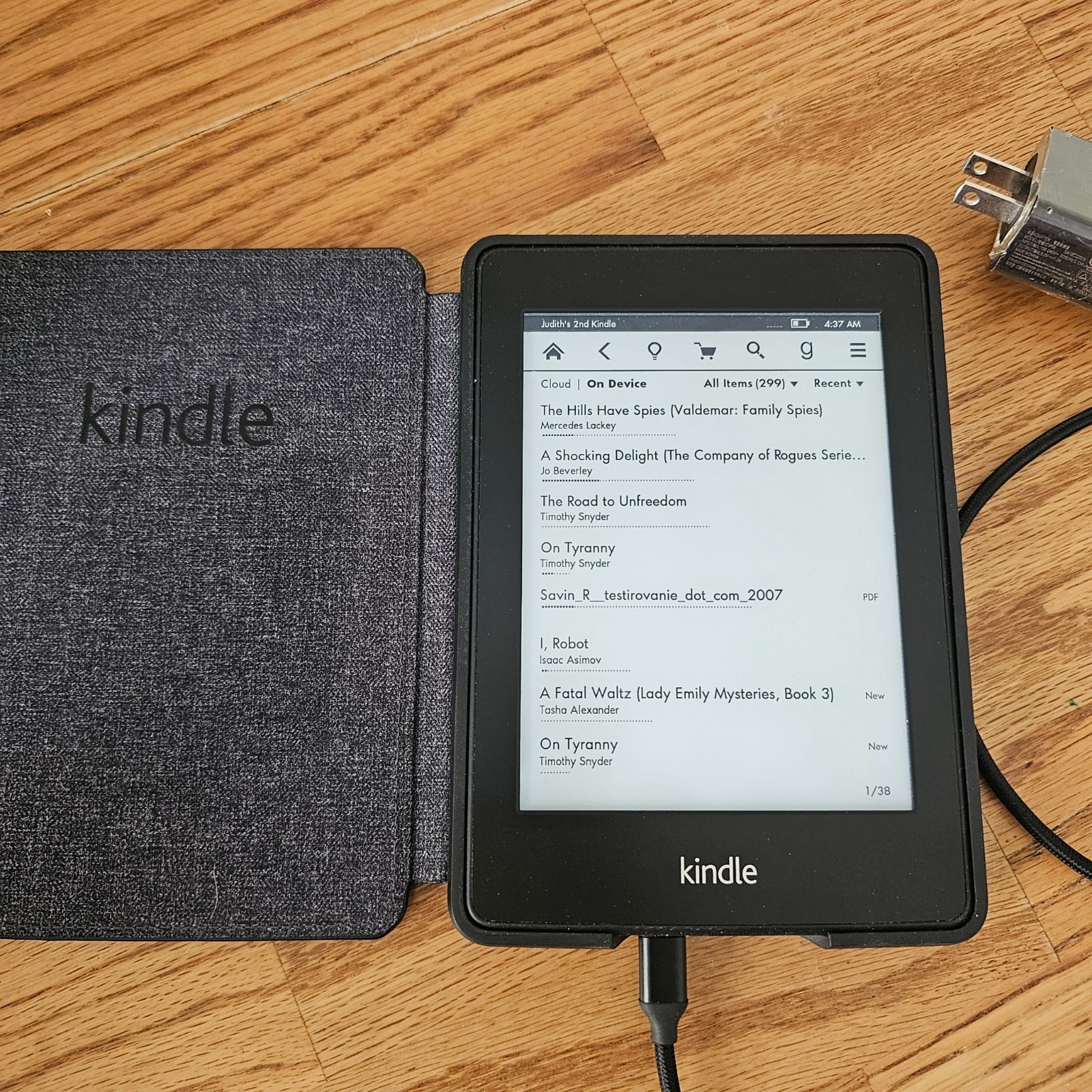 Amazon Kindle Paperwhite EY21 WiFi eReader Tested