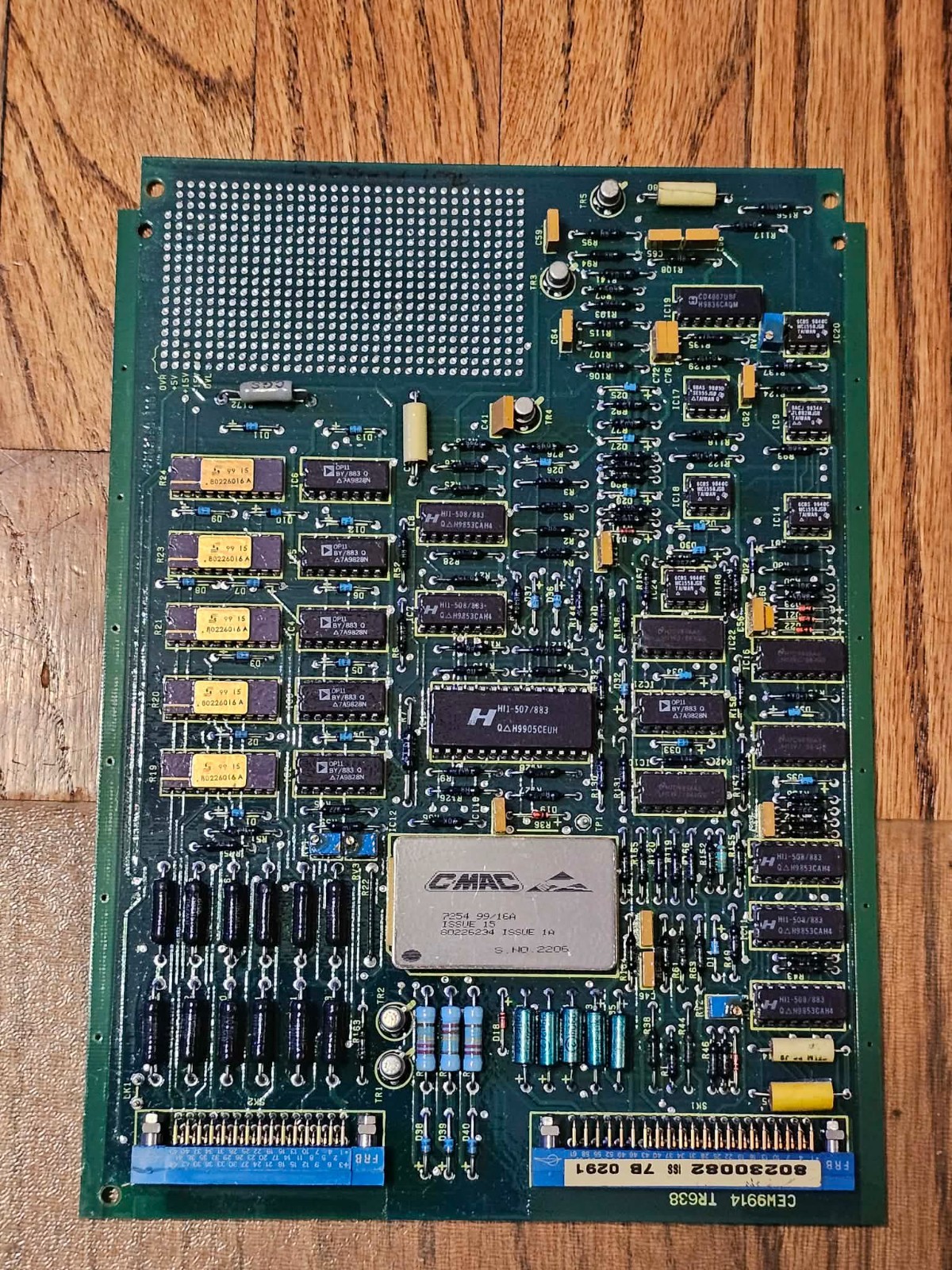 Rare Retro Vintage Military Avionics GAC Control Board Ceramic Hybrid IC Modules