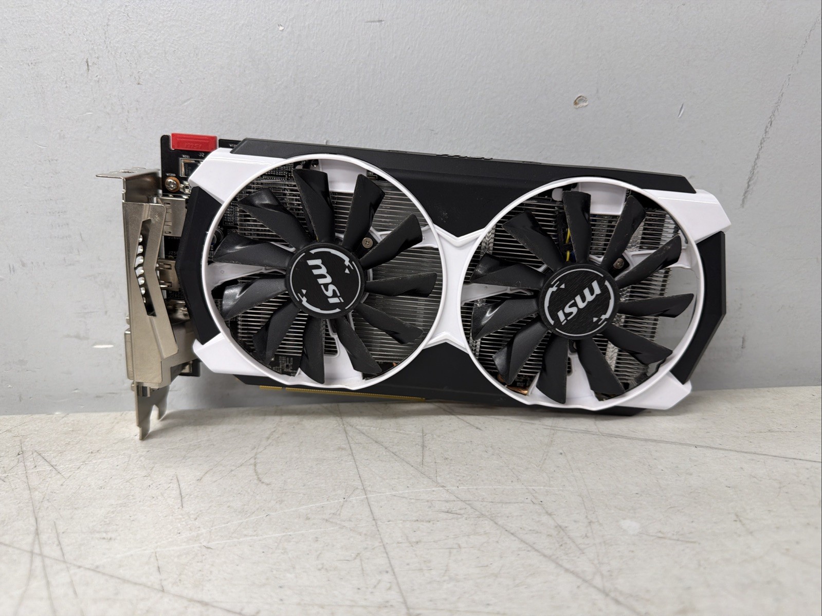 MSI Radeon R7 370 2G DDR5  2GD5T OC