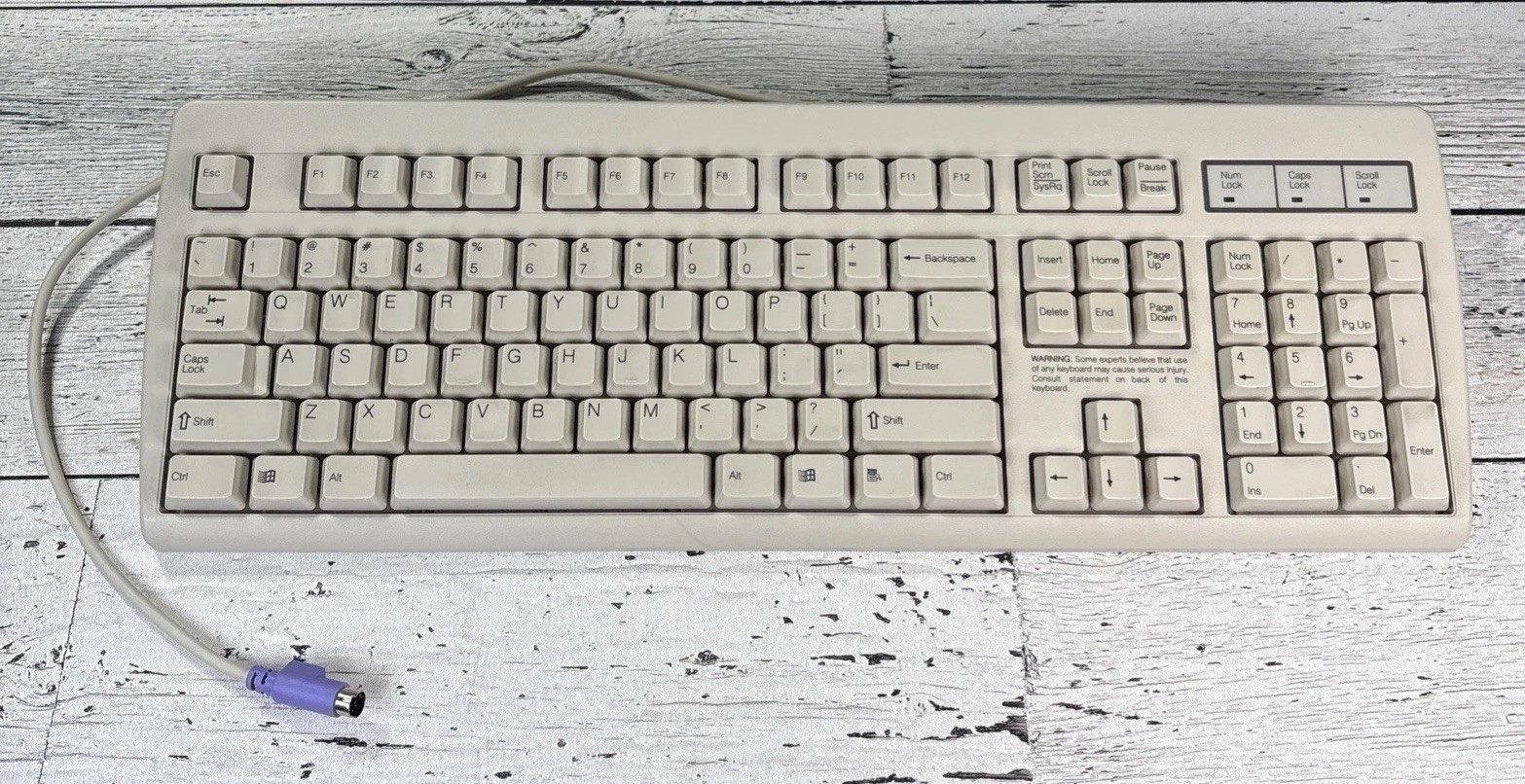 Vintage NMB RT2358TW AQ6-23K15 129234-001 Wired White