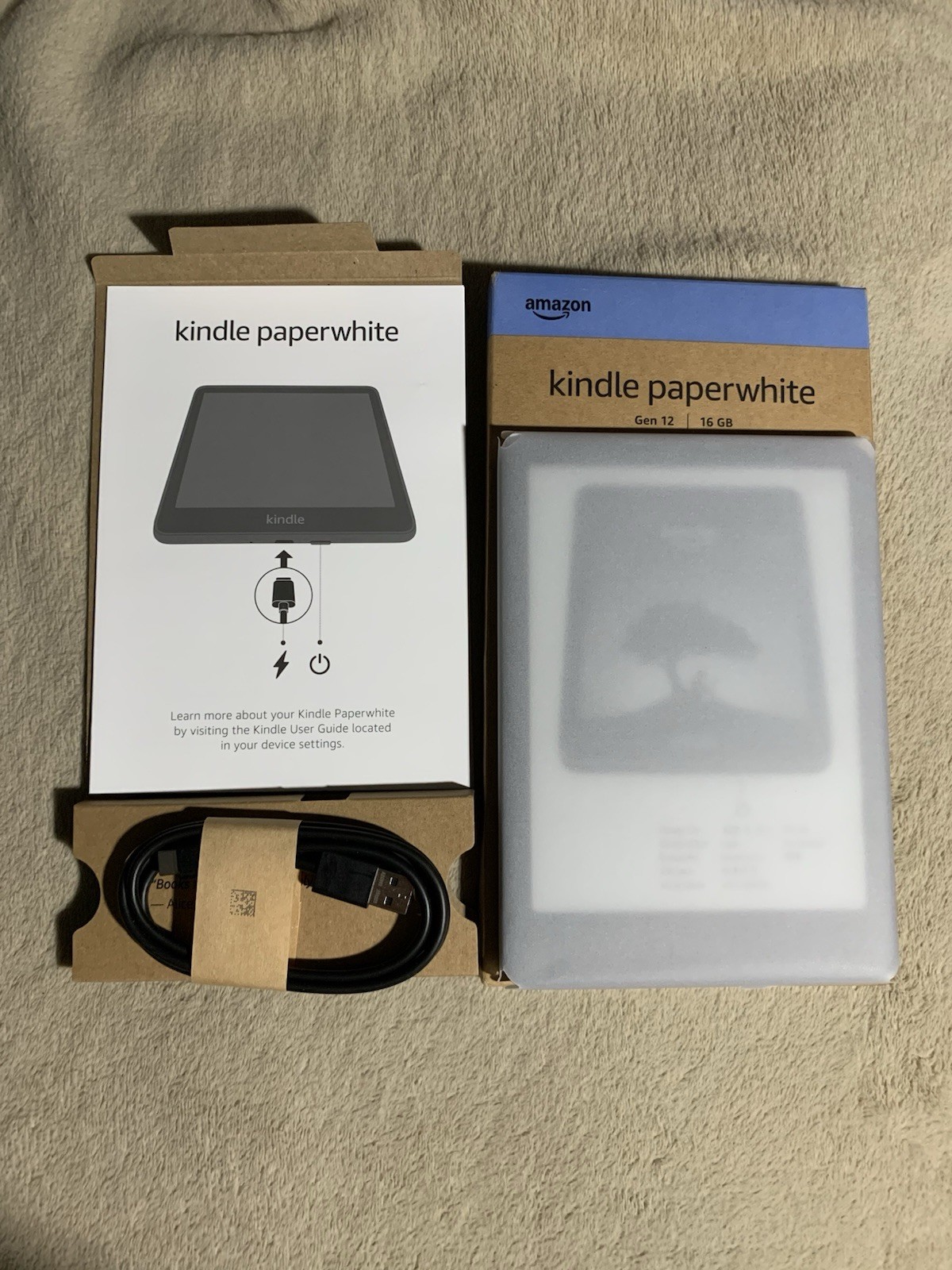 Amazon Kindle Paperwhite 12th Gen 16GB Black 7” Wi-Fi Waterproof w/ Original Box