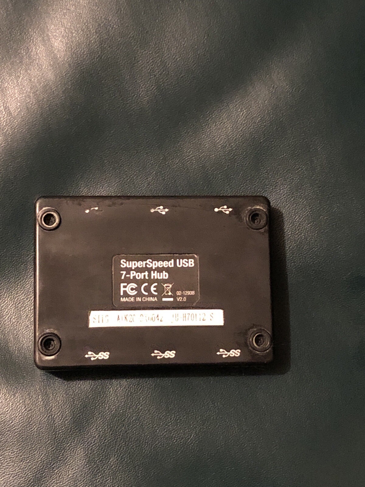 SIIG SuperSpeed USB 2.0 7-Port Hub #JU-H70112-S1