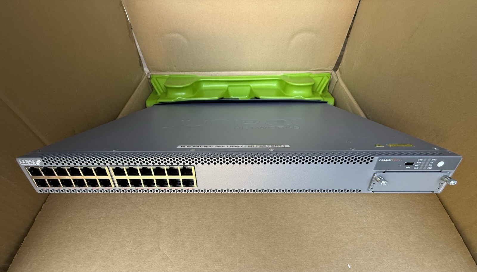 Juniper EX4400-24P 24-Port 1GBe PoE++ Dual AC