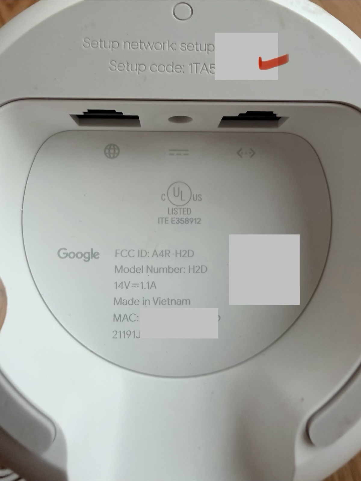 Google Nest hub & 2 Extenders.  3-pack system of Google Nest Wifi (1st Gen