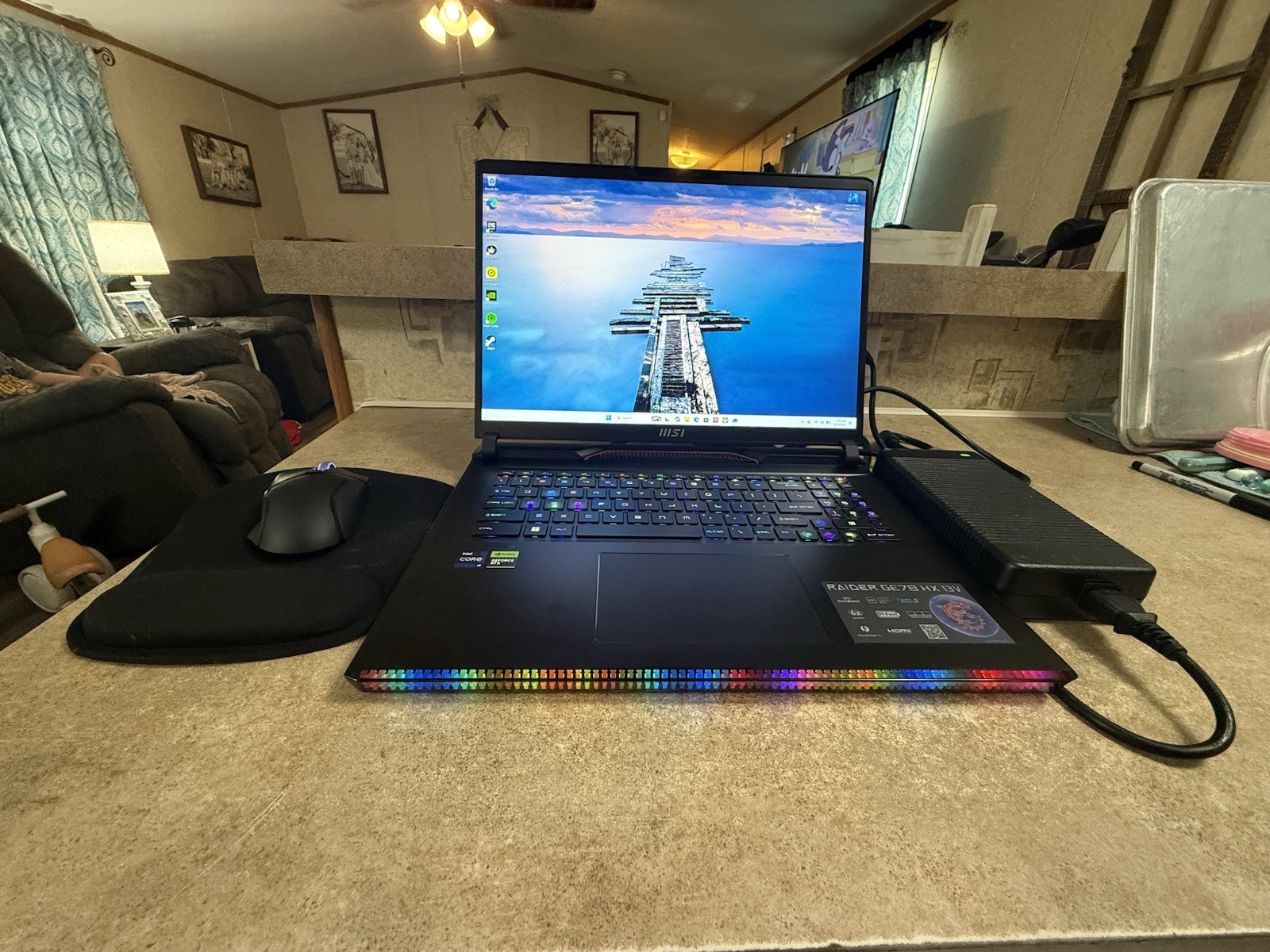 MSI Raider GE78 HX Gaming Laptop – RTX 4080 / i9 / 64GB RAM / 2TB SSD