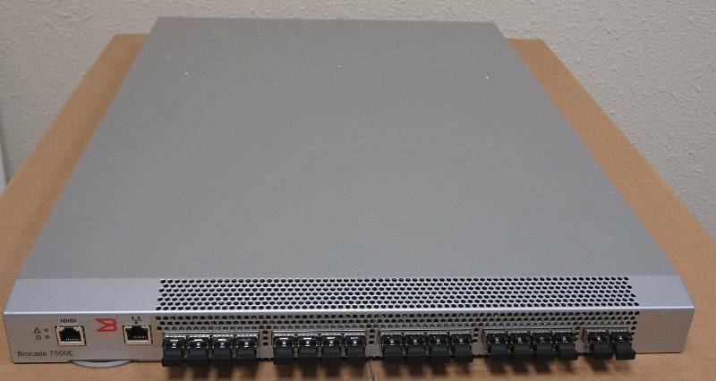 BROCADE 7500 BR-7500E Fabric Switch 18x SFP, 2 x Power Supply