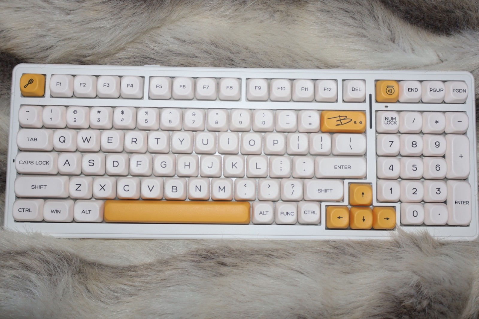 Custom Aula f99 wireless mechanical keyboard, RGB backlight, PBT MOA keycaps