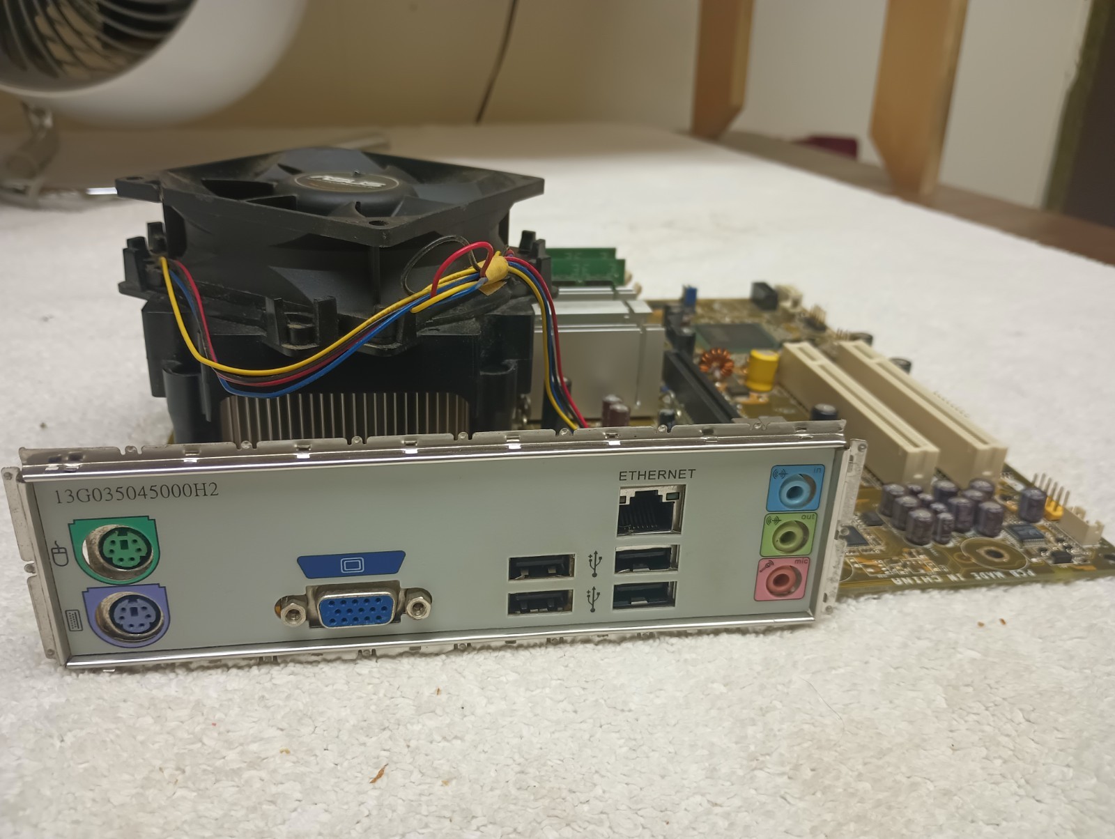HP Compaq Asus IPILP-LC Motherboard 5189-0462 REV 1.04 W/Pentium E2160 2Gb Ram