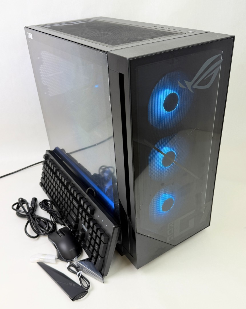 ASUS ROG GM700TZ 58L Gaming Desktop Ryzen 9 9950X 32GB 2TB RX 9070XT W11H Dent