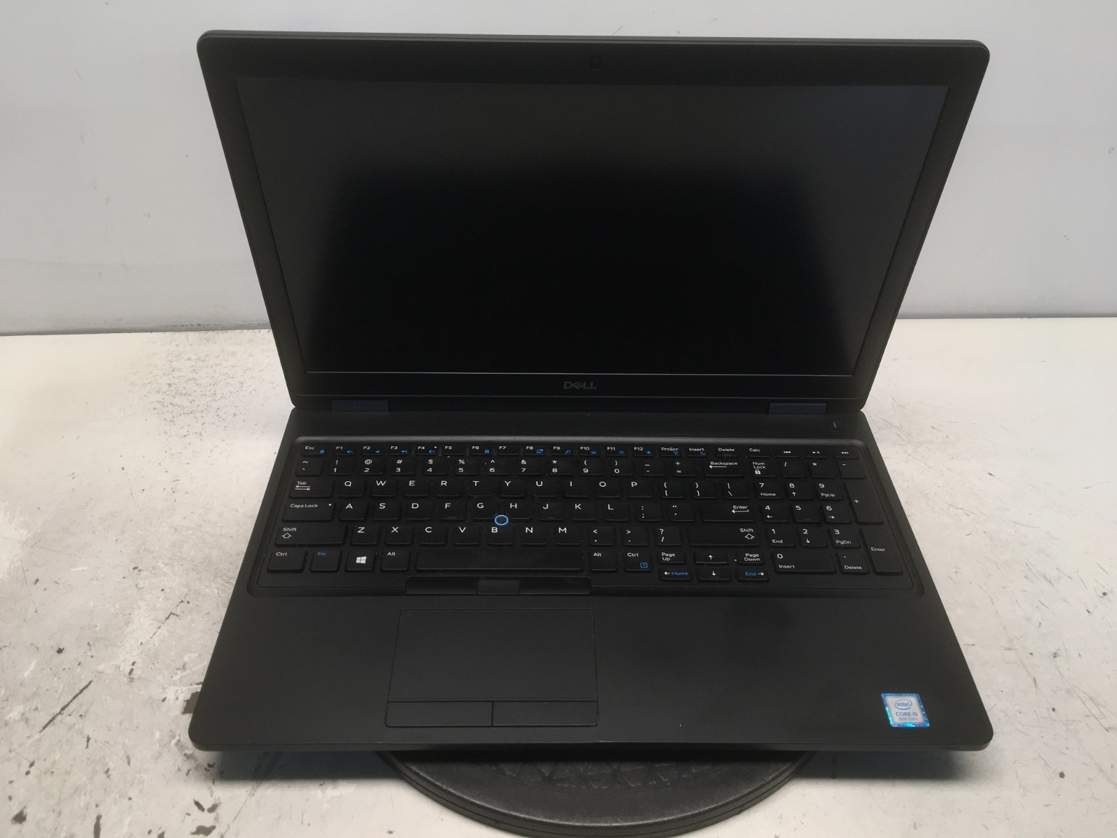 Dell Latitude 5590 Intel i5-8350U 1.7GHz 16 GB NO HDD No Batt