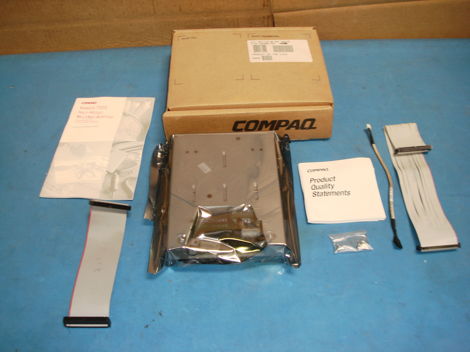 COMPAQ ARMADA 7000 HALF-HEIGHT MULTIBAY ADAPTER 