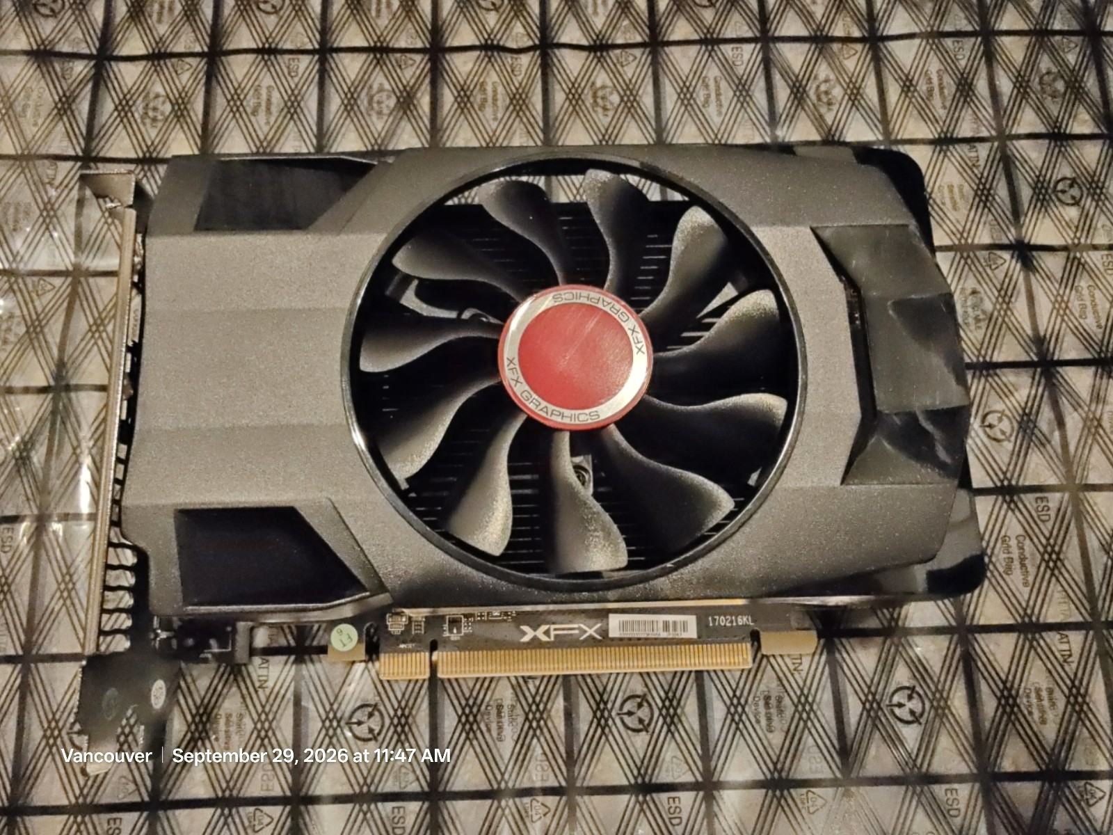 XFX AMD RX-550P4S VA.0 RADEON RX 550 4GB DDR5 with DP HDMI DVI - TESTED