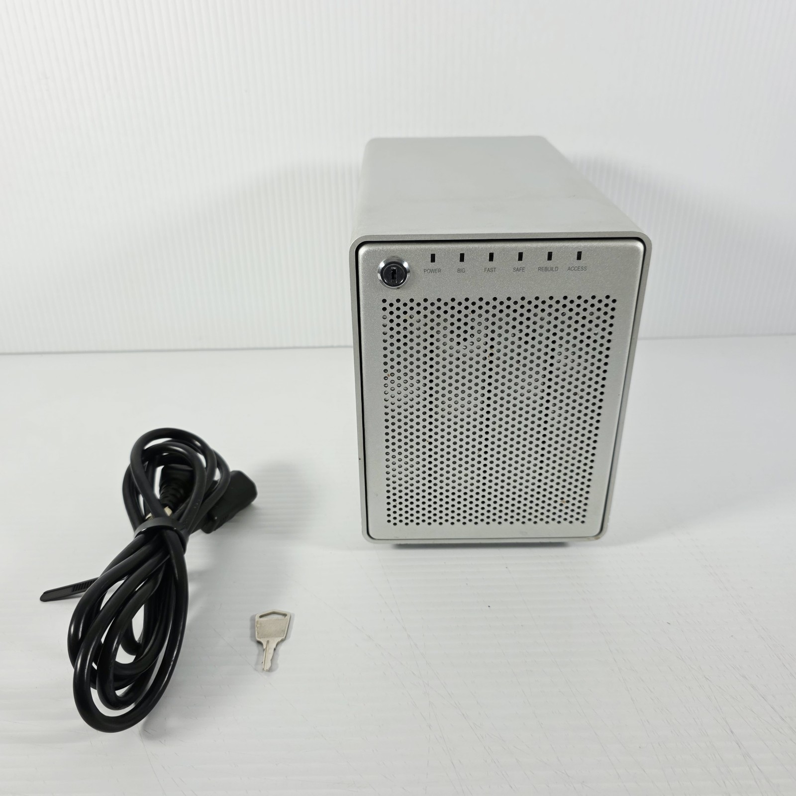 OWC Mercury Elite Pro Qx2 4-bay Storage Enclosure FireWire eSATA USB Tested