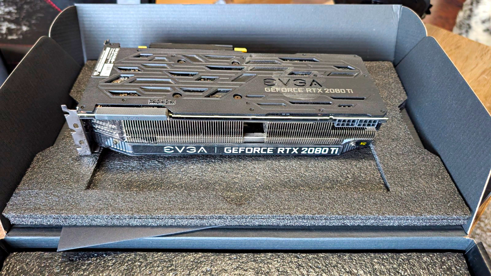 NVIDIA EVGA GeForce RTX 2080 Ti 11 GB Founder's Edition