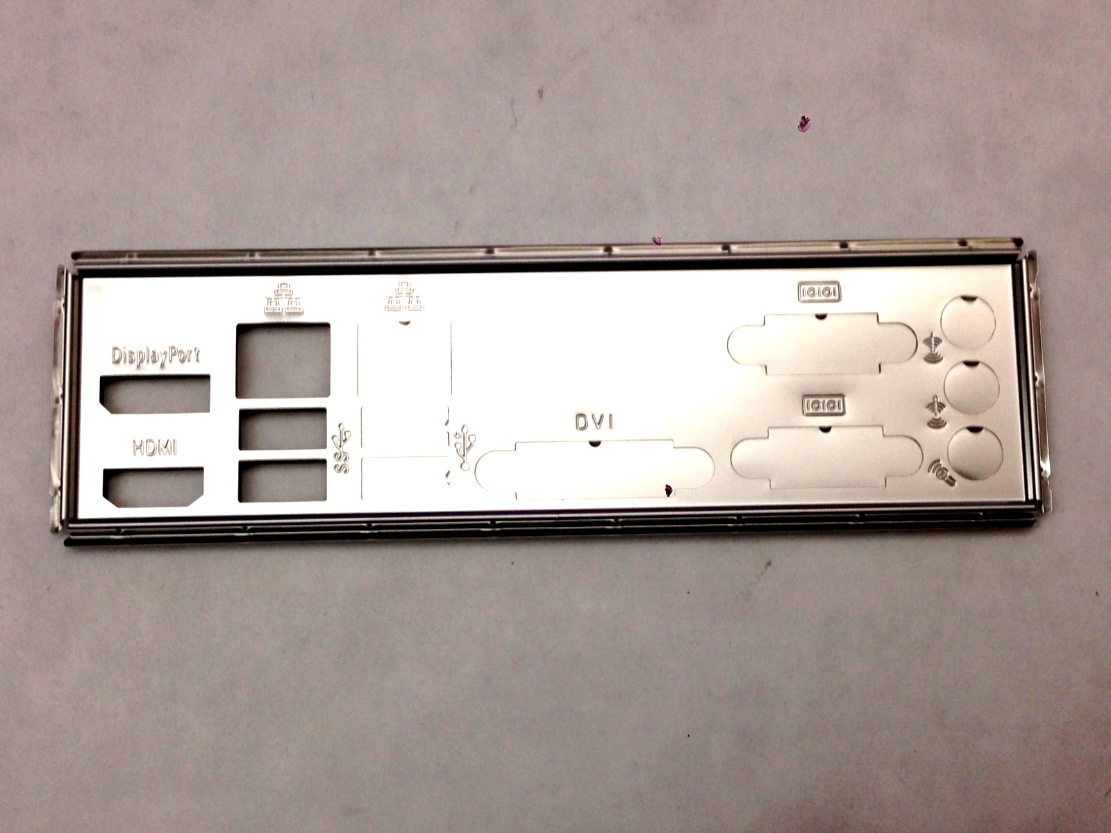 ORIGINAL Supermicro I/O SHIELD FOR X10SLV-Q
