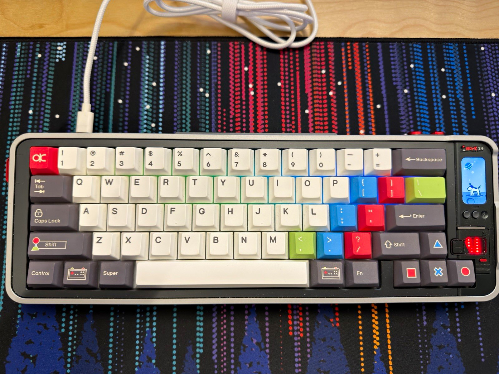 Qwertykeys QK65 Mechanical Wired USB/BT Illuminated QWERTY English w/ Case