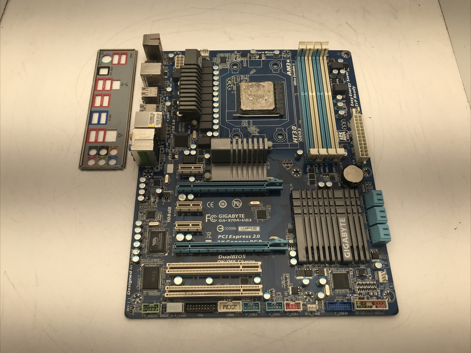 GIGABYTE GA-970A-UD3P AM3+ DDR3 Motherboard & AMD Phenom II X4 965 BE 4-core CPU