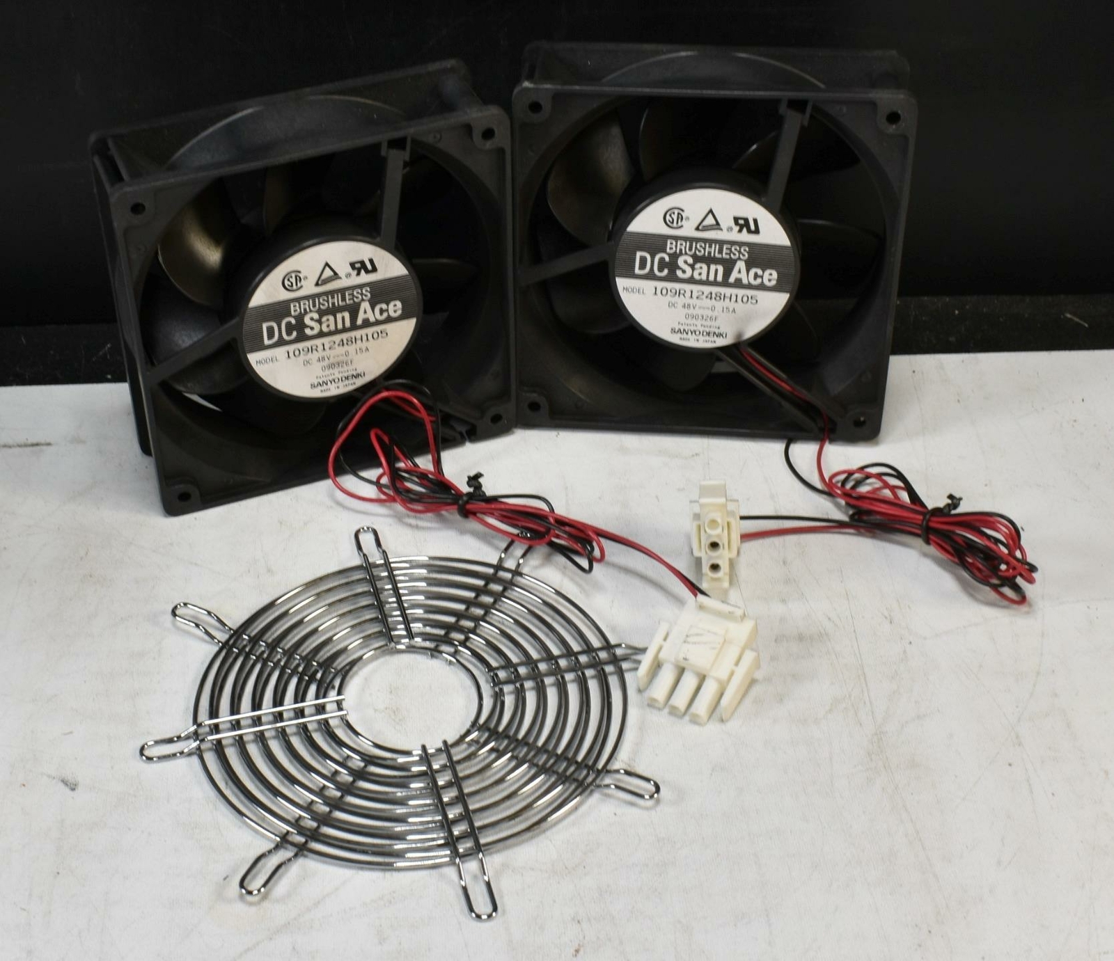 Lot Of 2 Sanyo Denki  DC San Ace Brushless Fan 109R1248H105 ,48VDC 120x38 mm