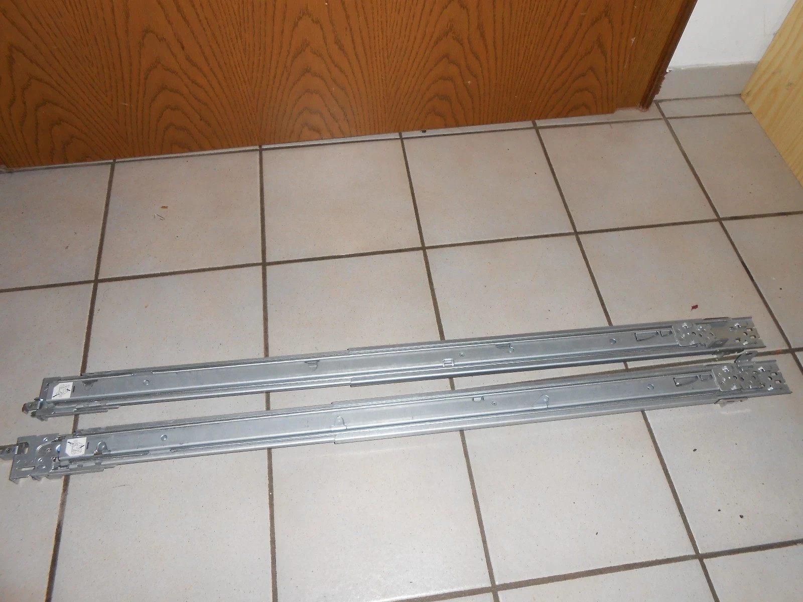 69Y5021 69Y5022 IBM Rails X3550 X3650 M2 M3
