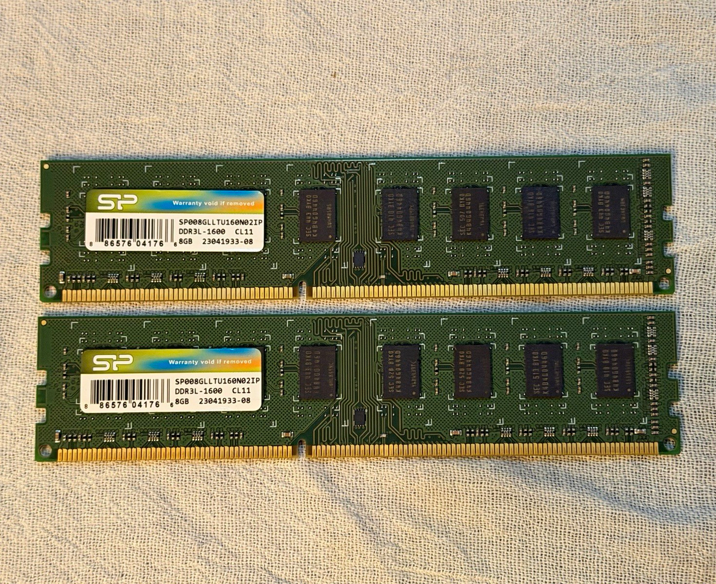 Silicon Power 16GB (2x8GB) DDR3L-1600 CL11 240-Pin UDIMM SP008GLLTU160N02IP