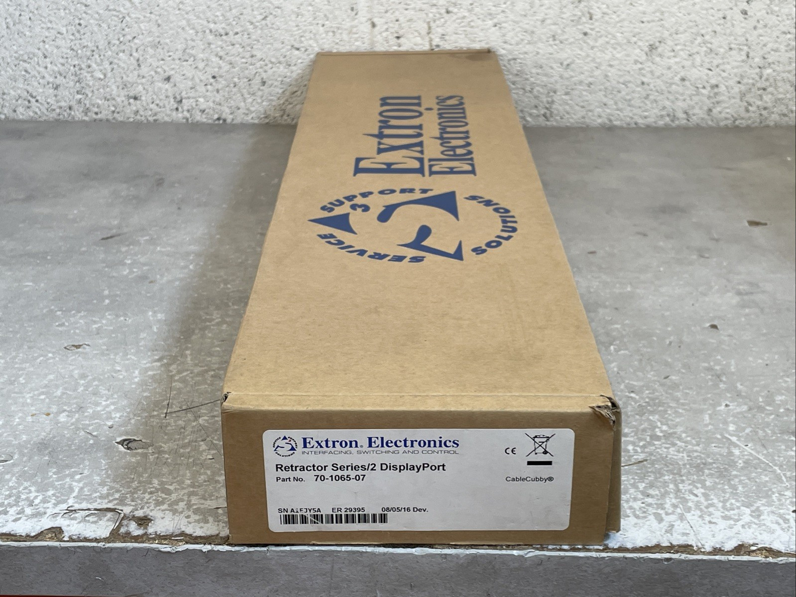 New - Extron Retractor Series/2 DisplayPort Cable Module | PN: 70-1065-07