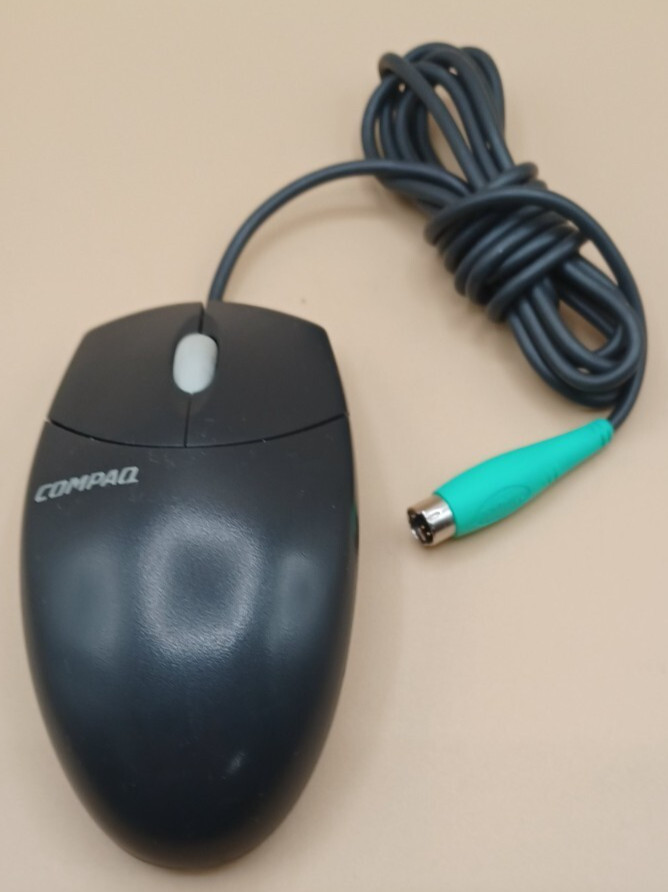 Vintage Compaq / Logitech M-S69 Black PS/2 Wired 3-Button Scroll Mouse