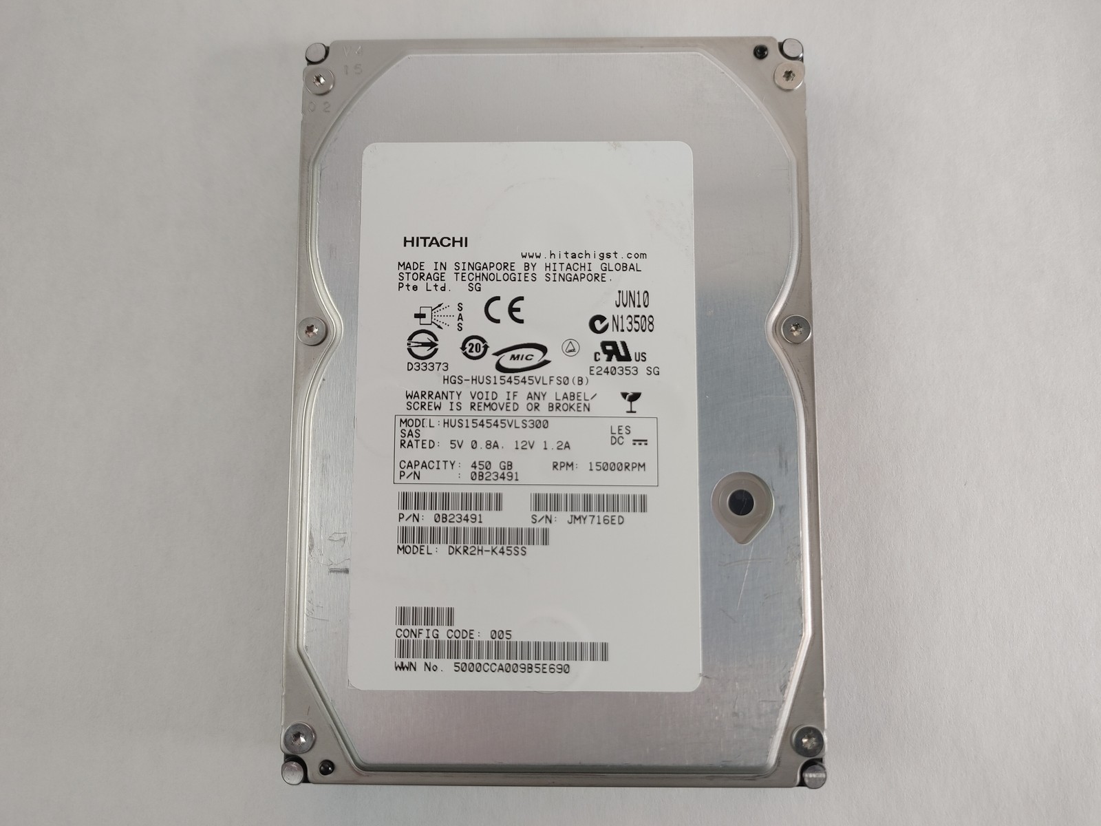 Lot of 2 Hitachi HUS154545VLS300 450 GB 3.5" SAS Enterprise Hard Drive