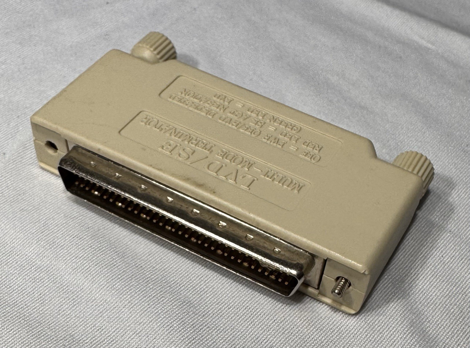 HD68 LVD/SE SCSI Terminator with Indicator Light