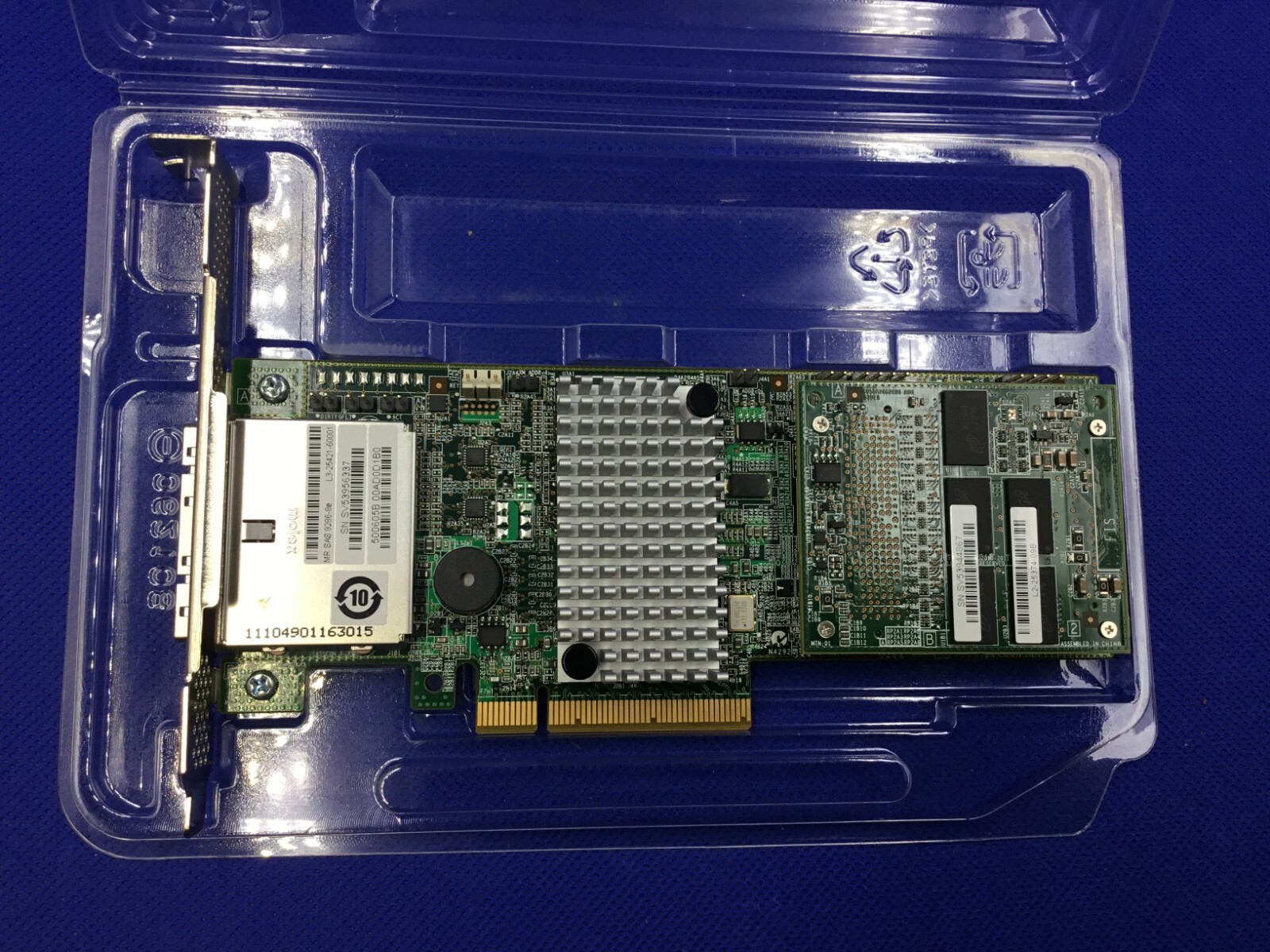 LSI Logic MegaRAID SAS 9286-8e 8-Port 6Gb/s PCI-E 3.0 SATA+SAS RAID Controller