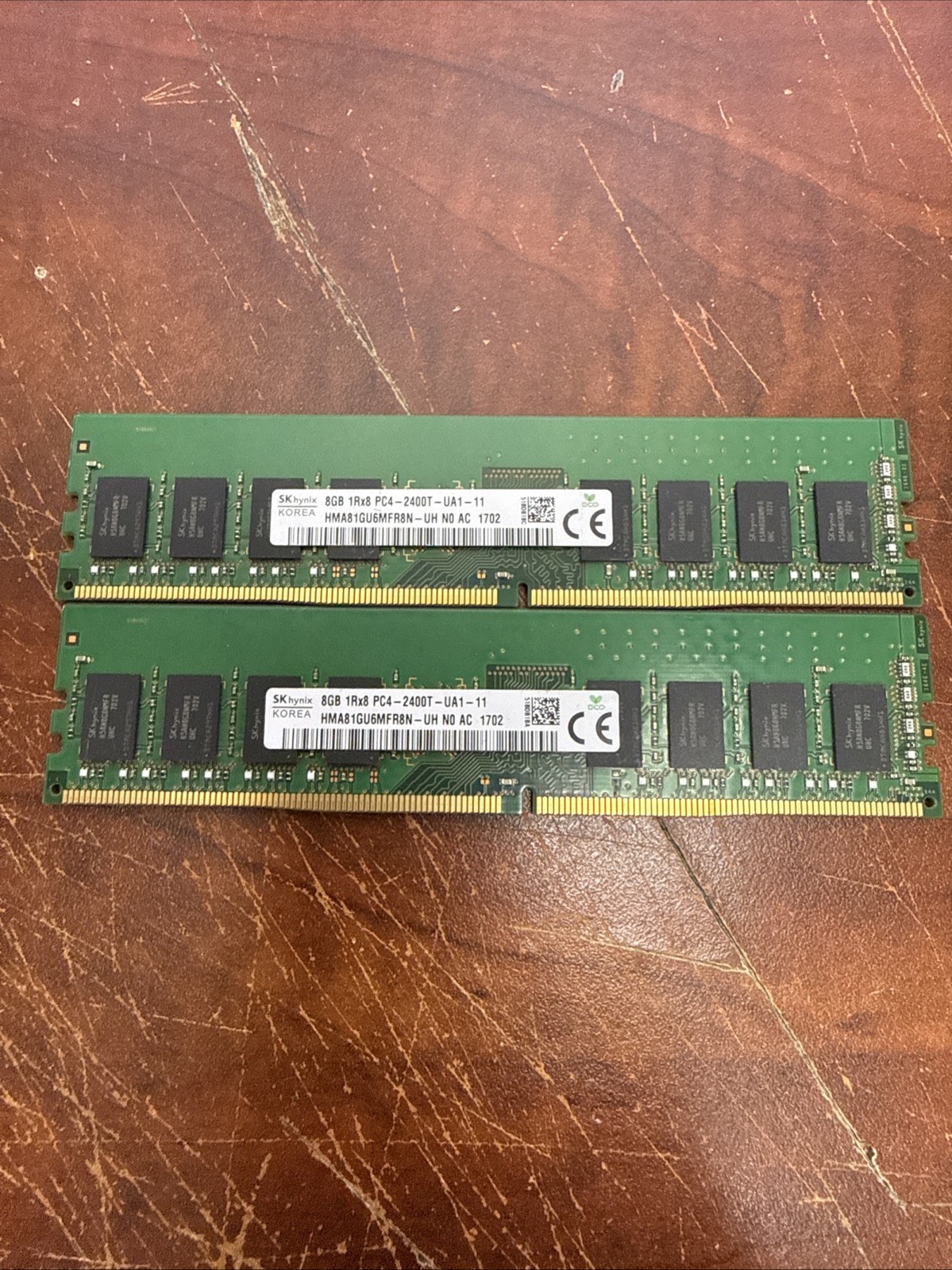 SK Hynix 16GB (2x8GB) DDR4-2400 PC4-19200 UDIMM RAM HMA81GU6MFR8N-UH