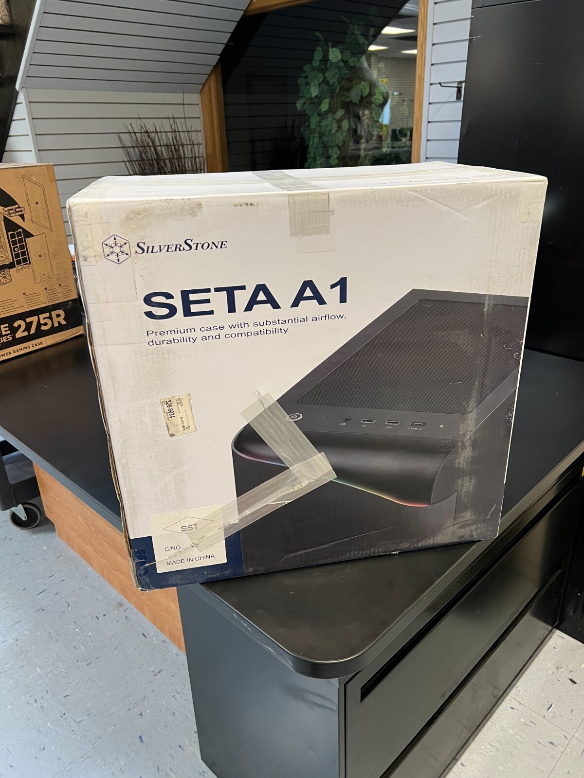 Silverstone SST-SEA1TB-G (Titanium/Black, Tempered Glass) SETA A1 ATX Mid Tower