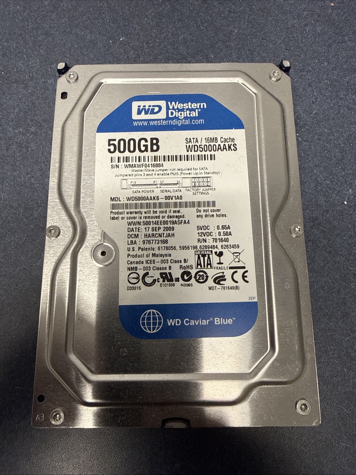 Western Digital WD5000AAKS-00WWPA0 500GB DCM: EHRNHTJAGN WCAYU
