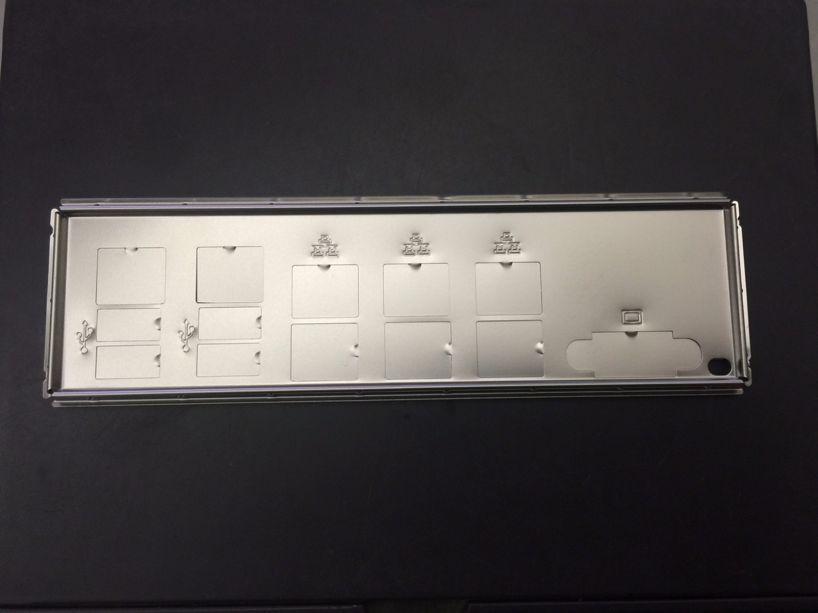 ORIGINAL Supermicro I/O SHIELD X10SDV-4C-TLN2F 