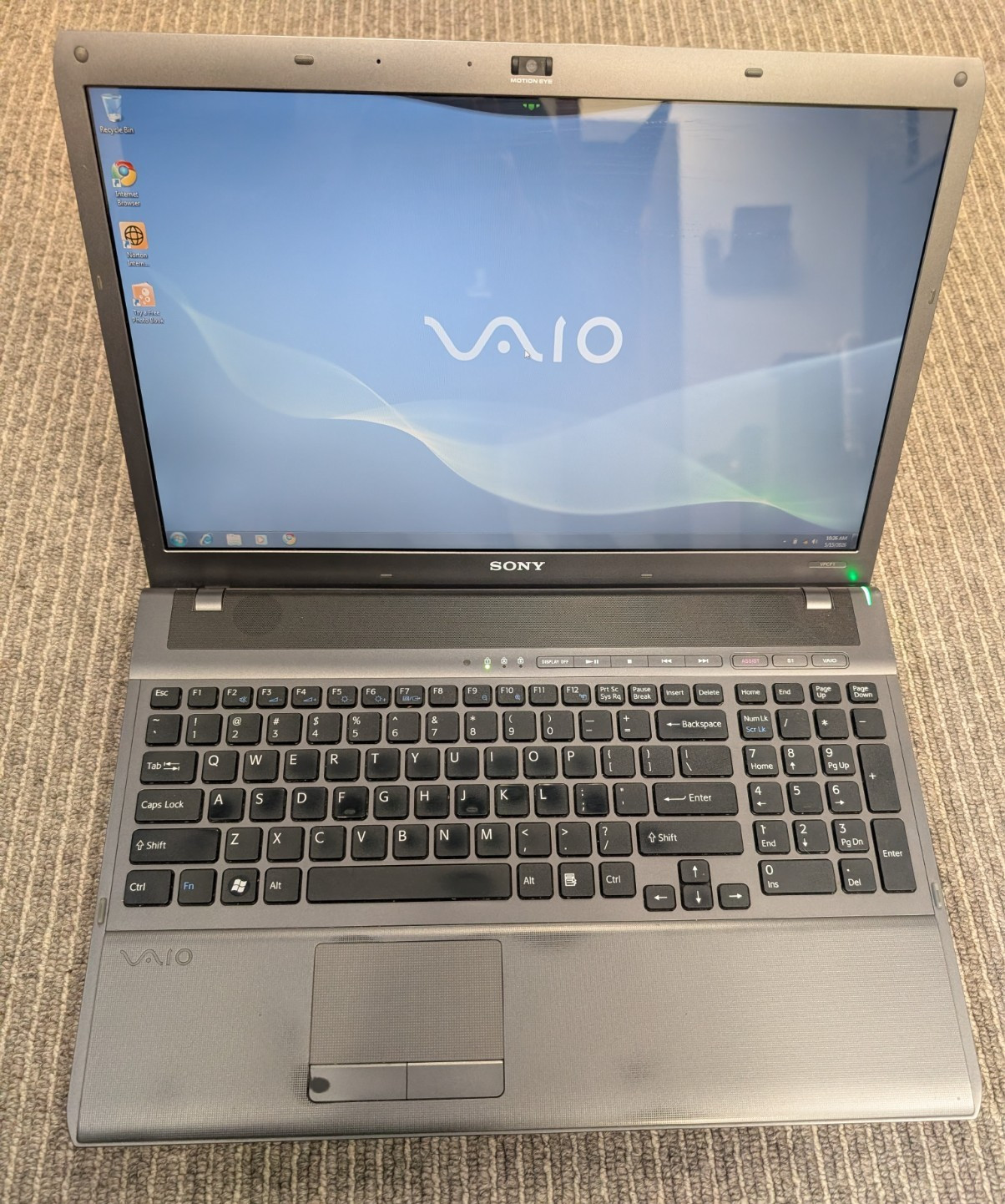 Sony VAIO PCG-81114L Intel i7 Q720 Vpcf13wfx 4gb Ram 500gb Windows 7