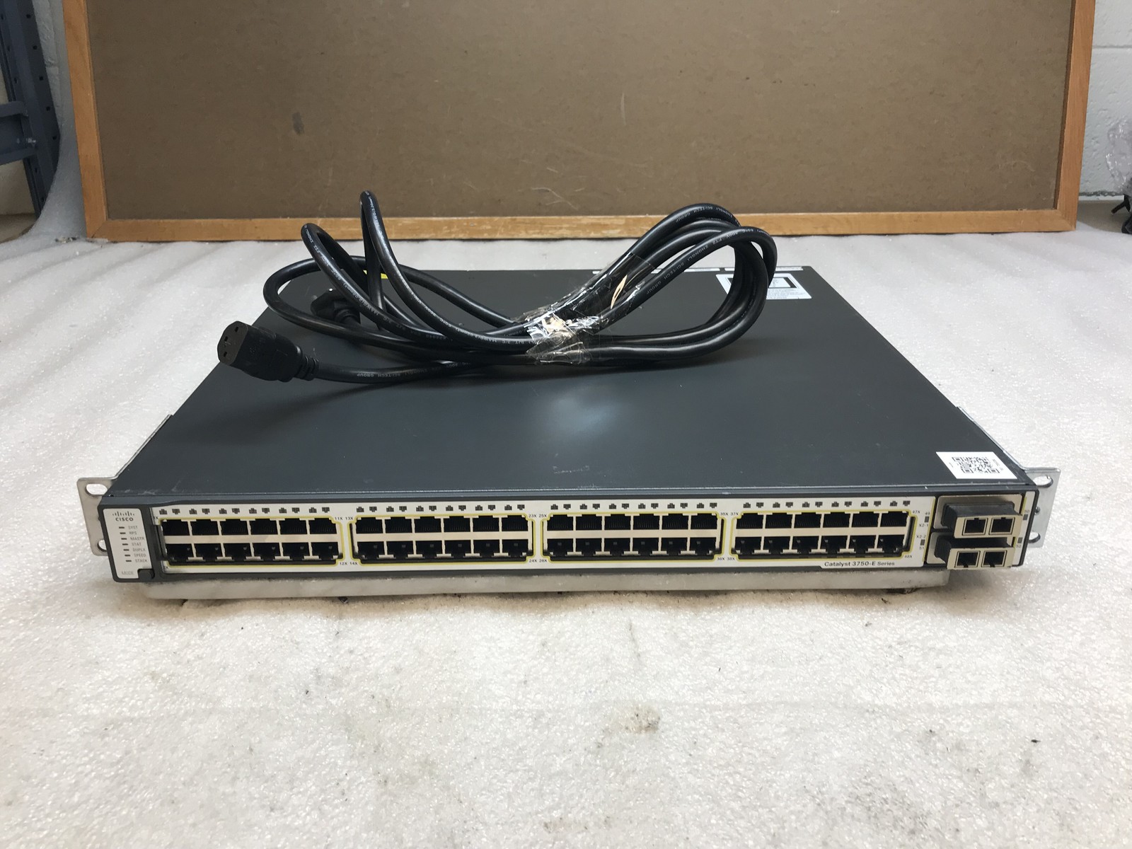 Cisco Catalyst 3750-E Series 48-Port Gigabit Network Switch WS-C3750E-48TD-S