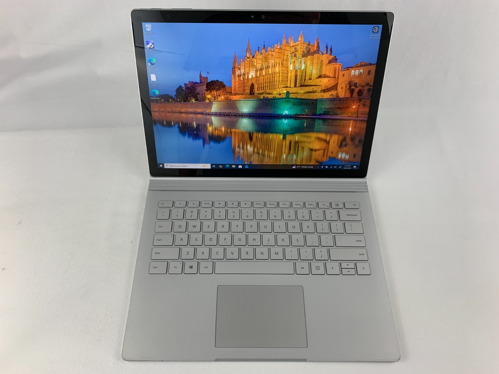 Microsoft Surface Book 13.5" Intel Core i7-6600U 2.6GHz 16GB RAM 512GB SSD W10P