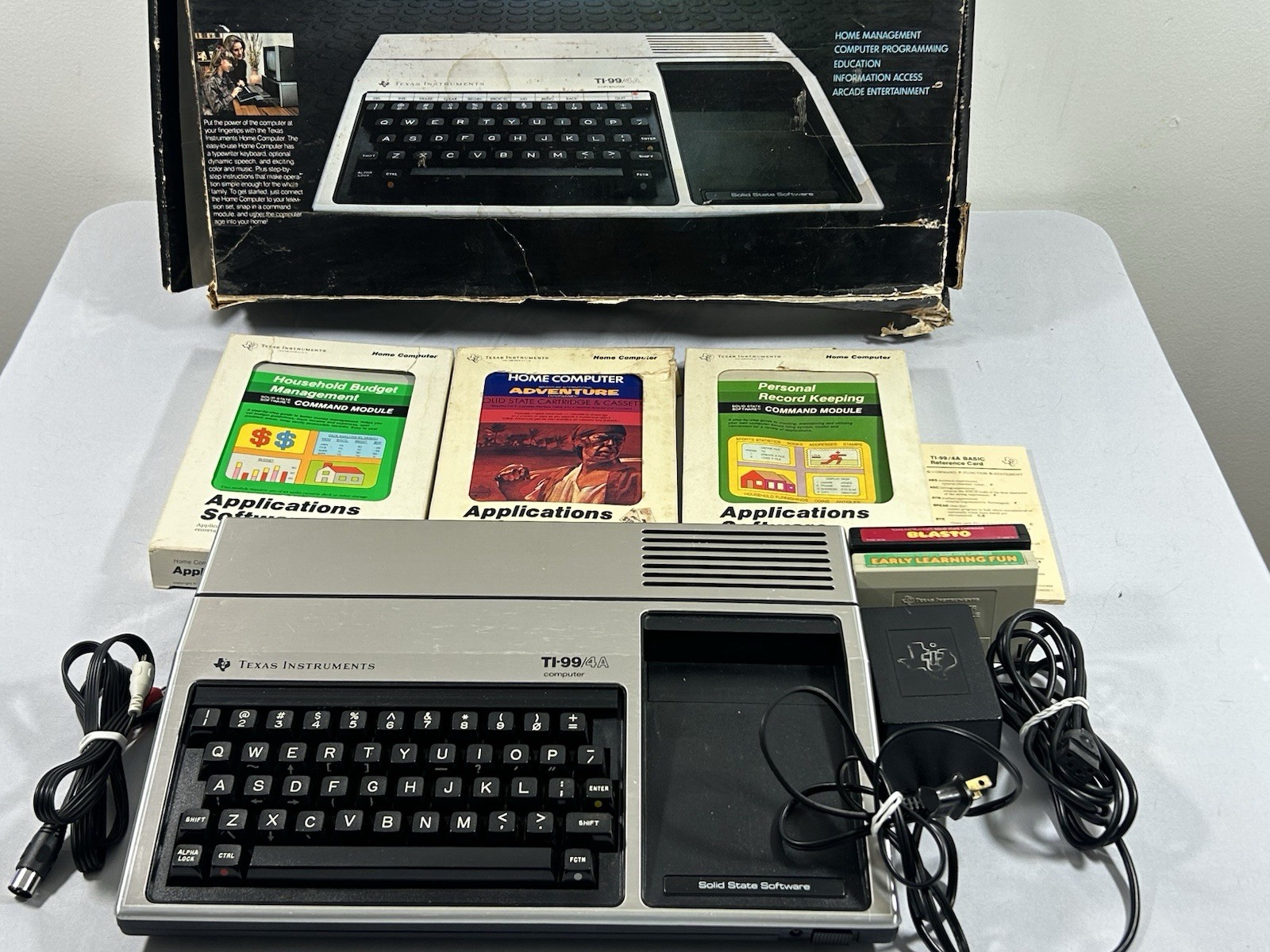 Vintage Texas Instruments TI-99/4a Home Computer Console w/ Software READ