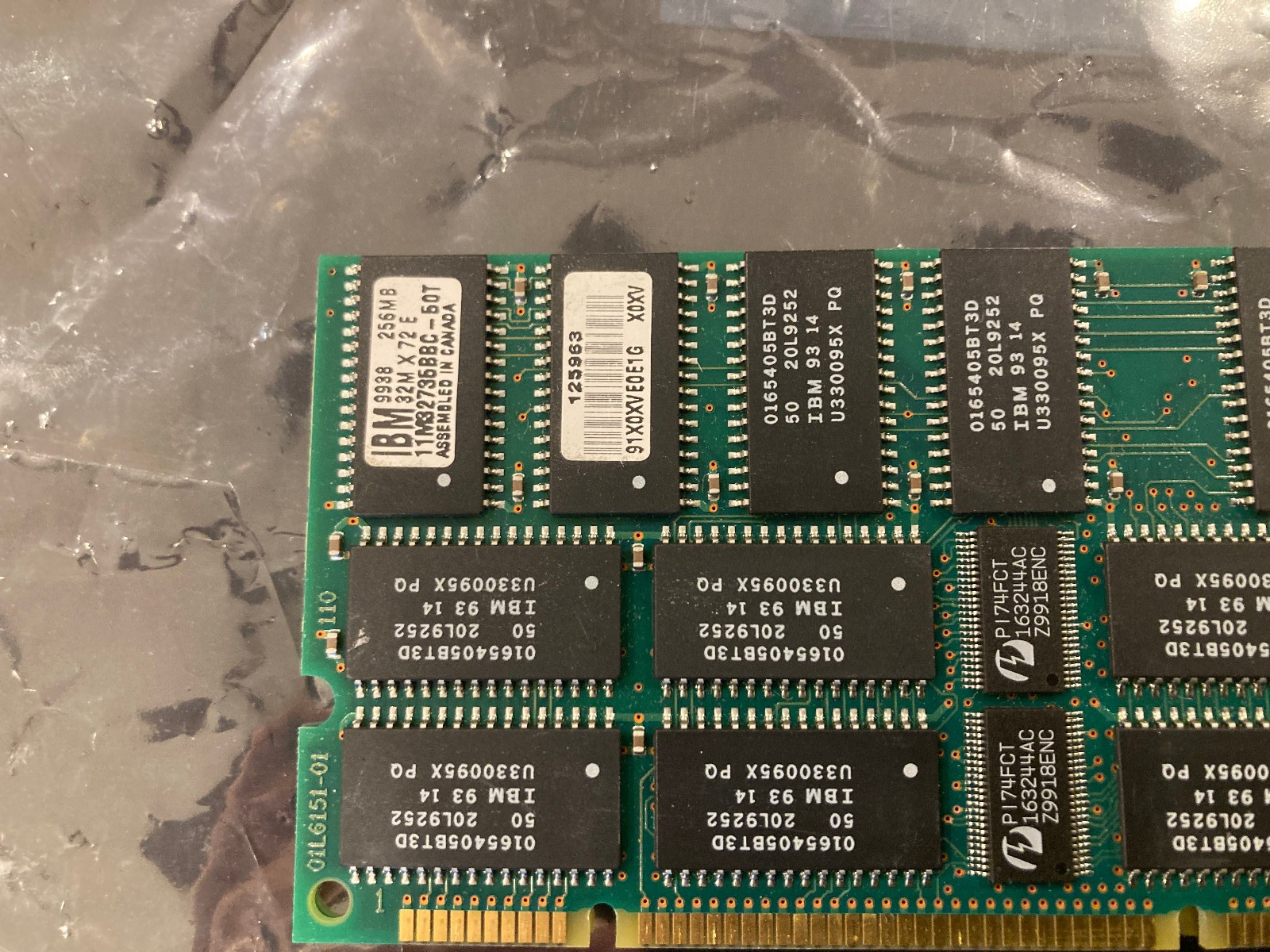 1GB (4 pcs of 256MB) 168-pin buffered EDO RAM, Dell PN 24383