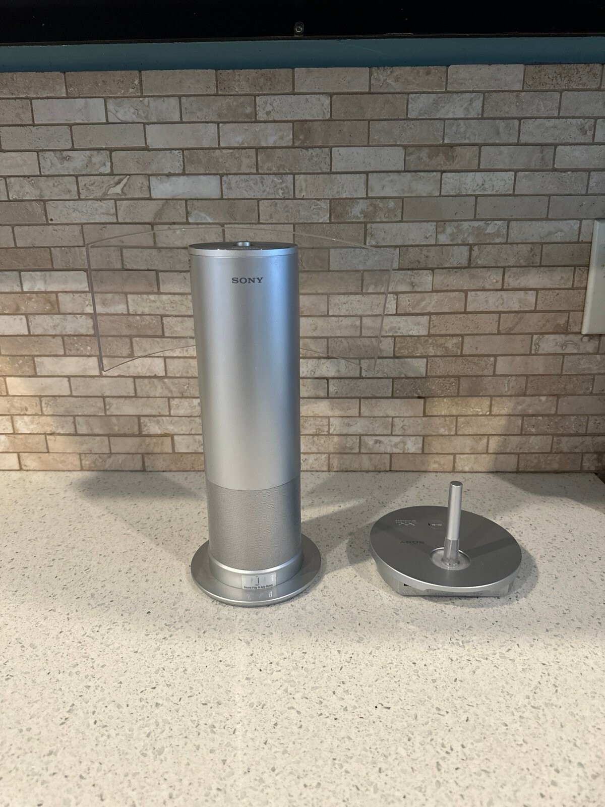 Sony SRS-RF90R Wireless Computer Speaker