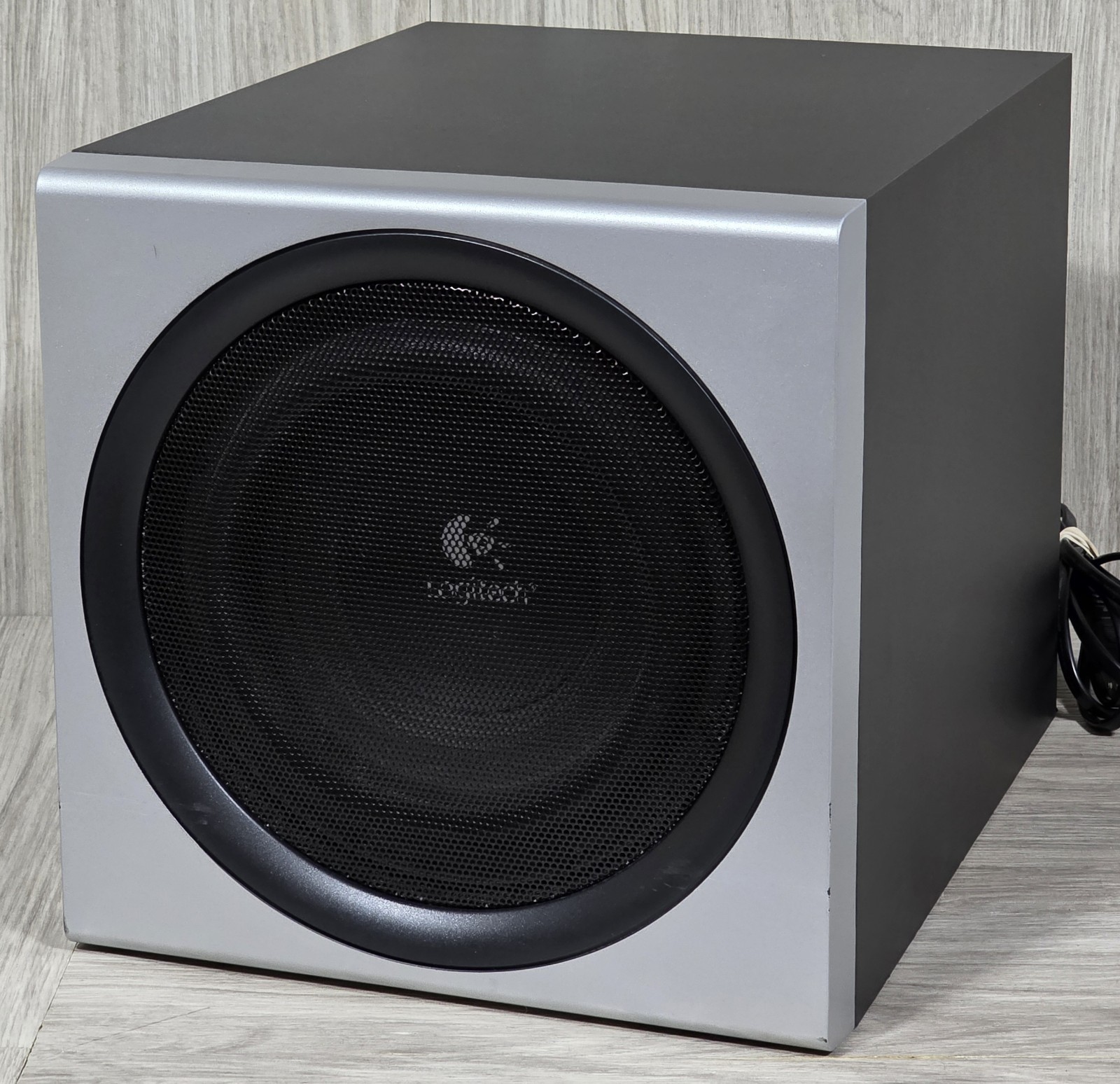 Logitech Z-2300 THX Certified Subwoofer Computer Speaker Genuine OEM - TESTED -