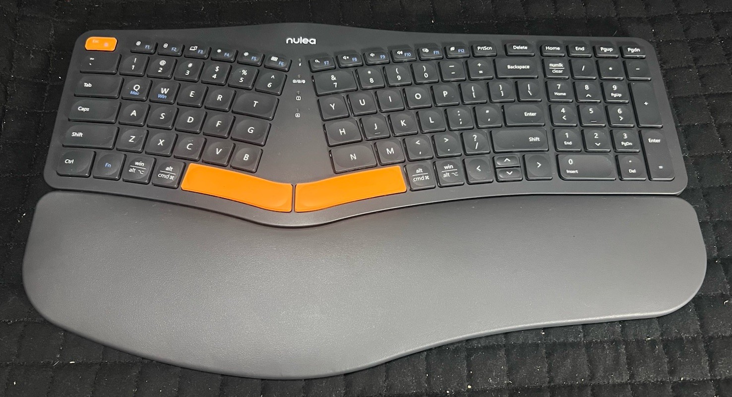 Nulea HD315 Gray Orange Wireless USB-C Charging Split Ergonomic Keyboard -Used