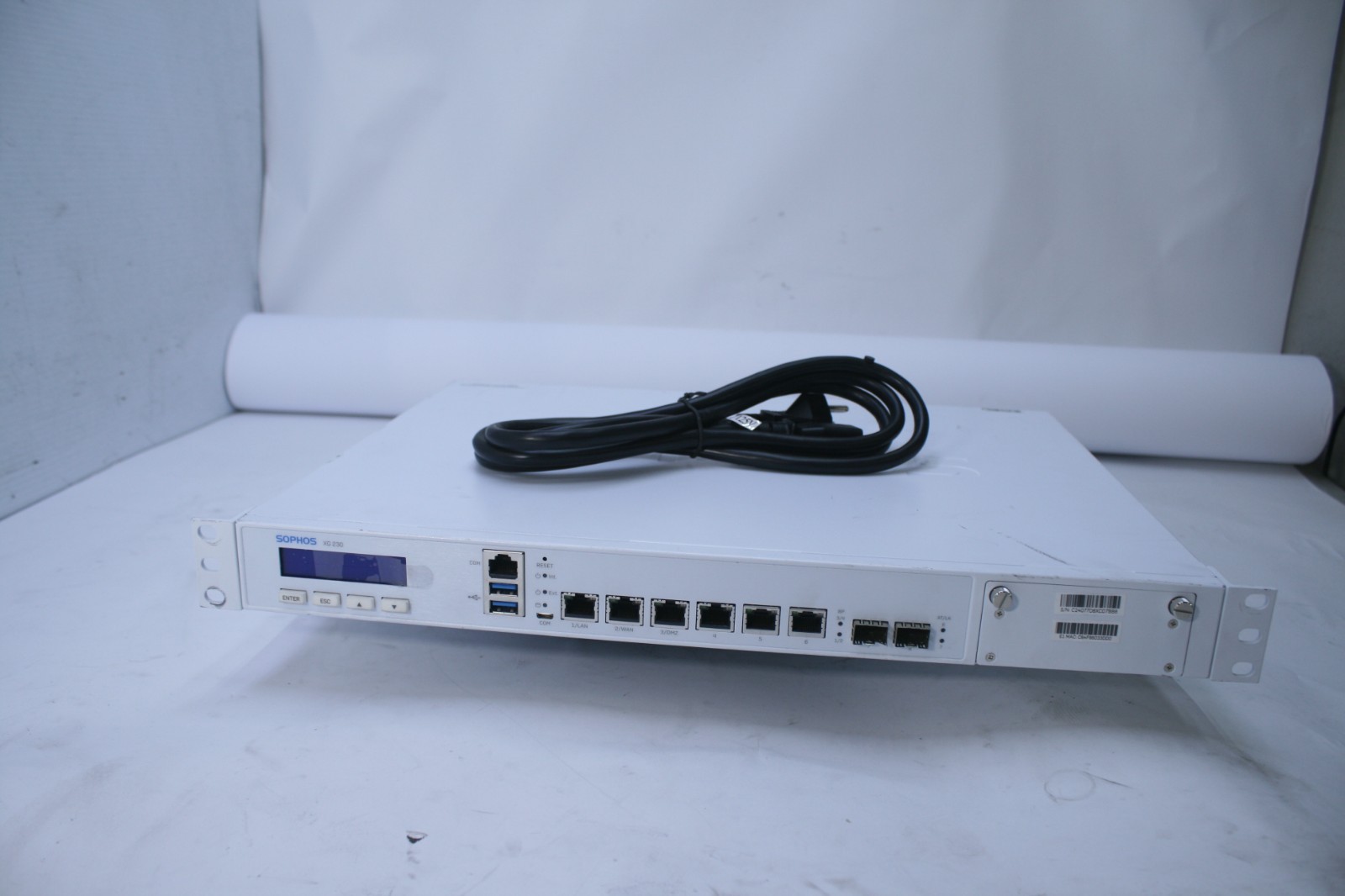 SOPHOS XG 230 rev. 2 Firewall Security Appliance w/ Power Cord   (T7-A17
