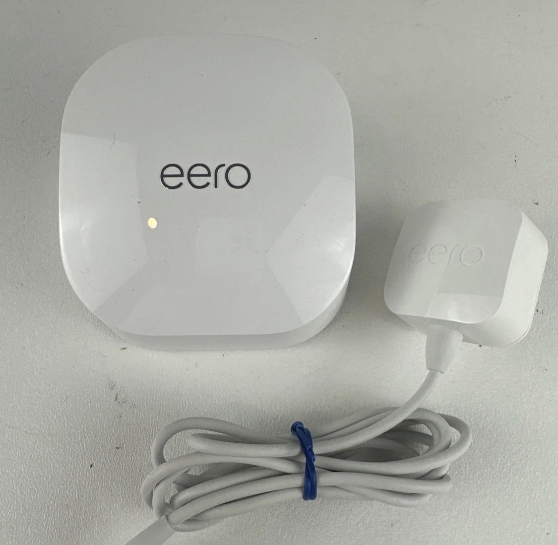Eero 6 N010001 Dual-Band Mesh Wi-Fi 6 Router - Tested/Working CL