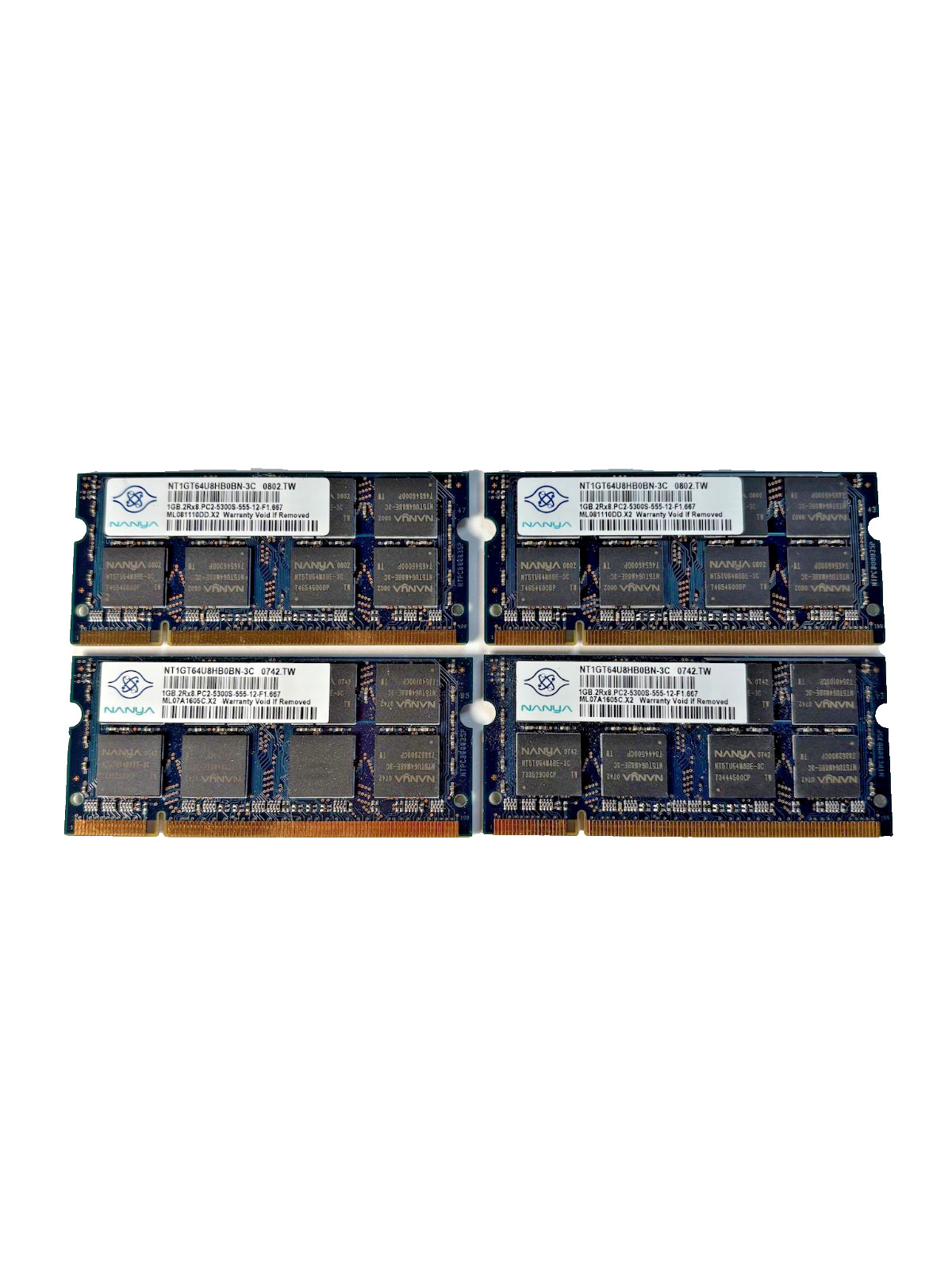 Nanya PC2-5300 4x1 GB SO-DIMM 667 MHz PC2-5300 DDR2 Memory (NT1GT64U8HB0BN-3C)