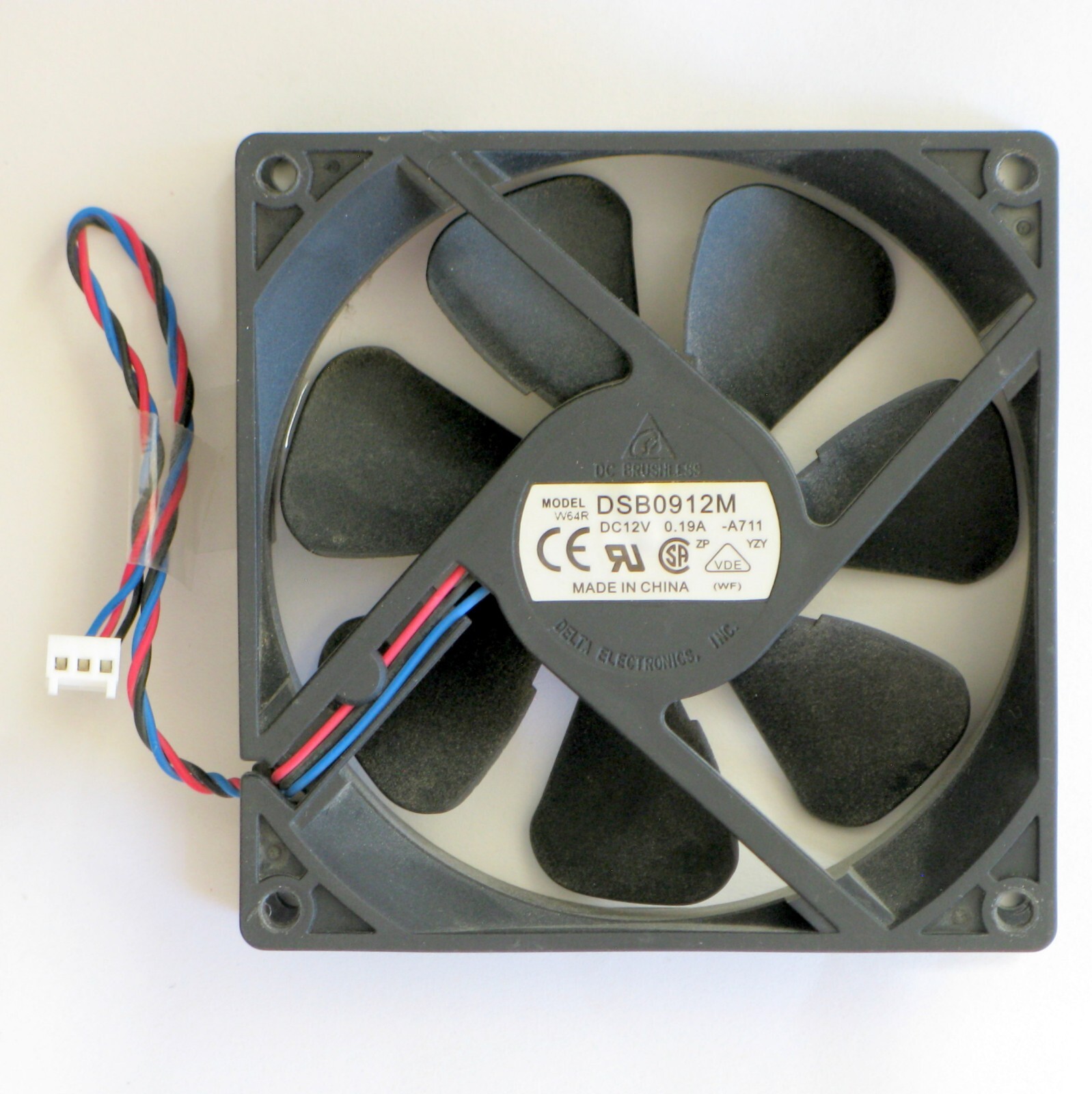 Case Cooling Fan, Delta M/N: DSB0912M, 3-pin Connector, Dell P/N: 0HU843
