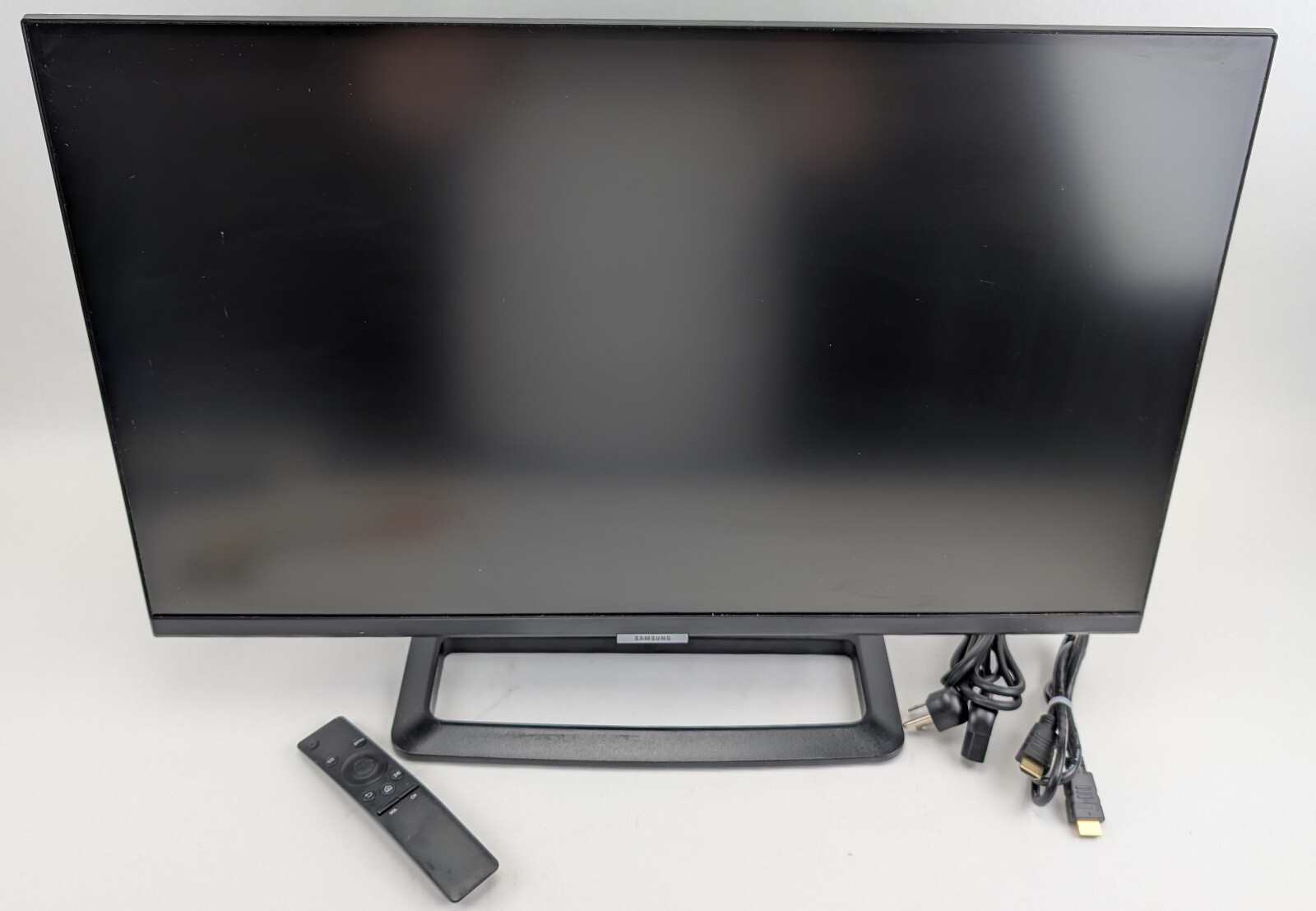 SAMSUNG M5 Series 27-Inch FHD 1080p Smart Monitor & Streaming TV (Tuner-Free)